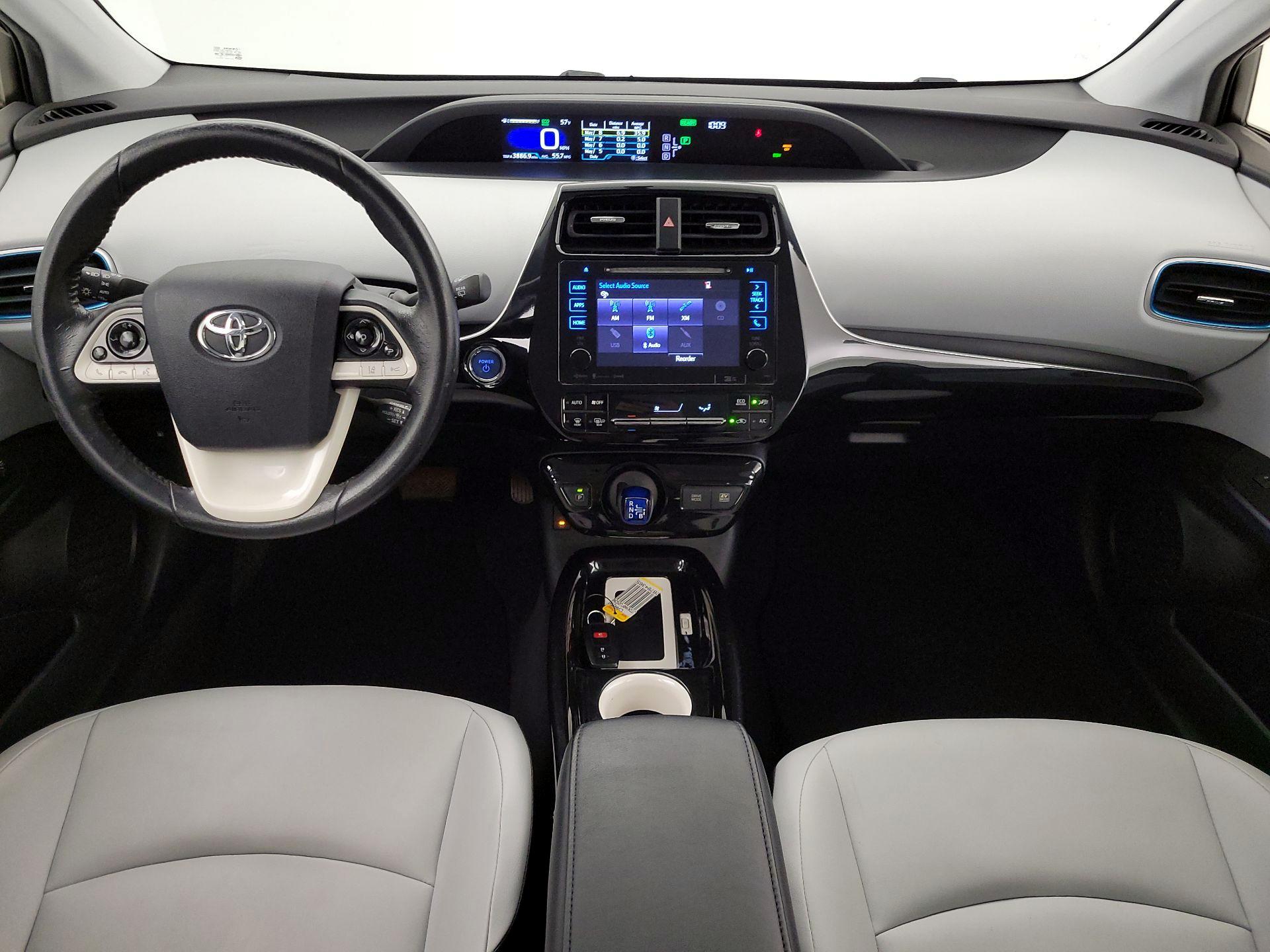 Thumbnail: 2016 Toyota Prius - 9