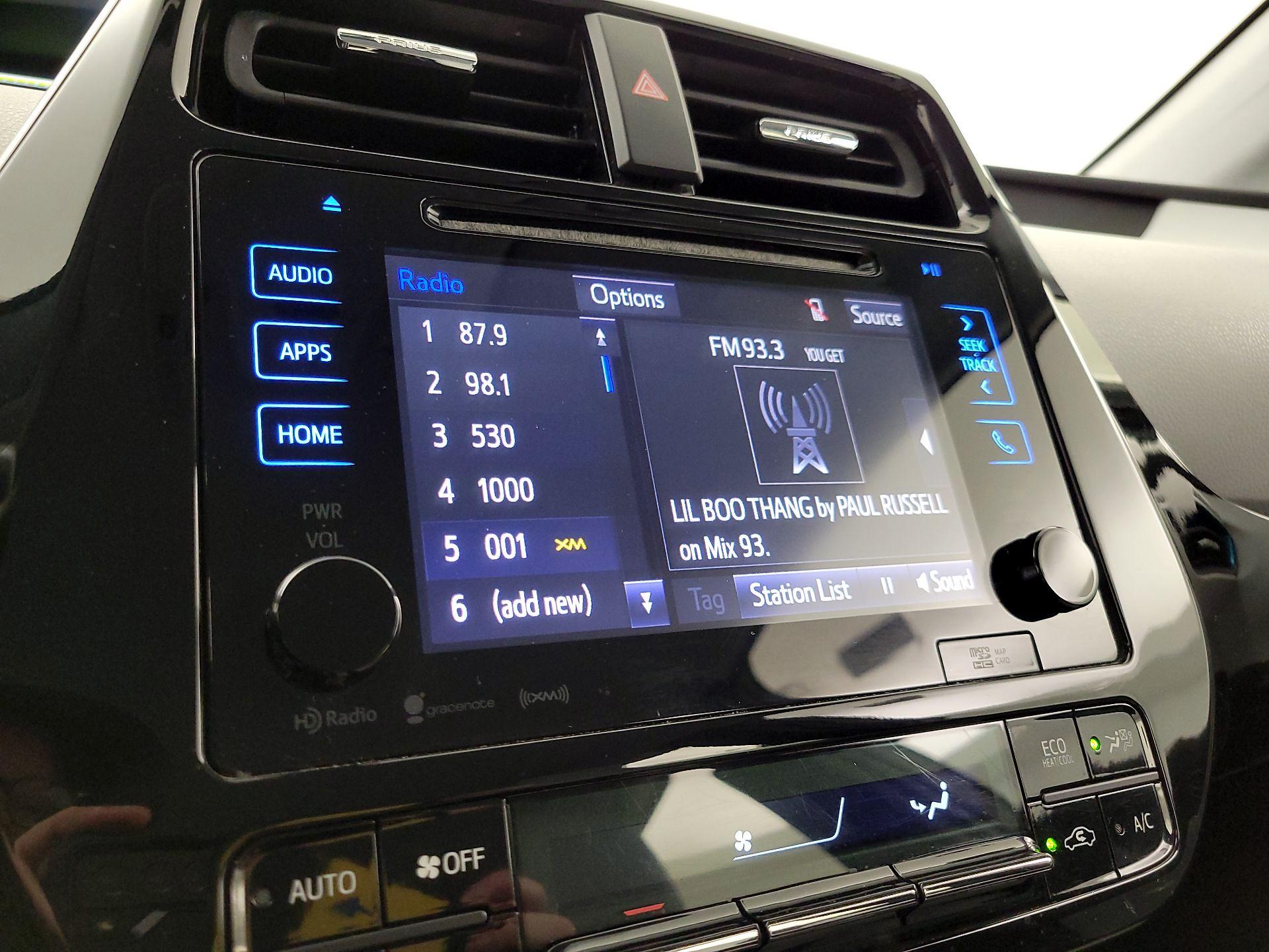 Thumbnail: 2016 Toyota Prius - 15