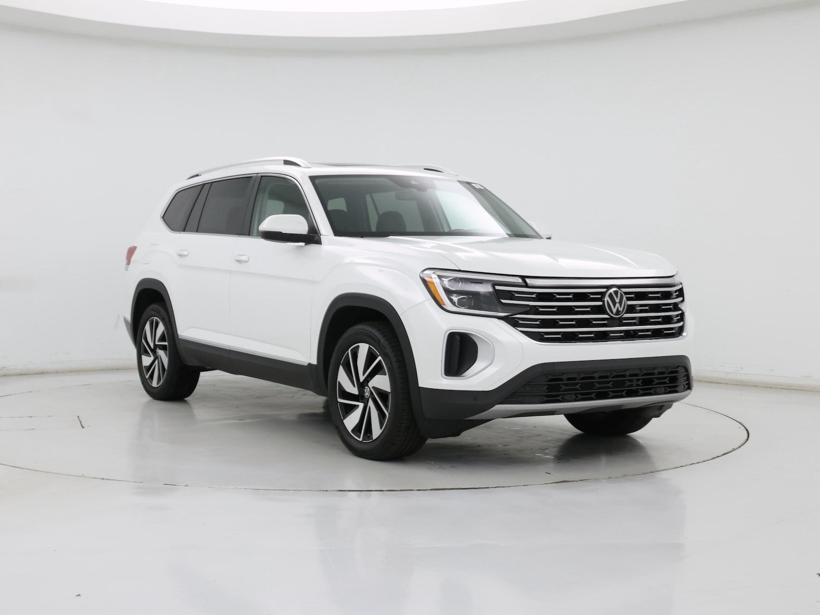 2025 Volkswagen Atlas SEL - Photo 2