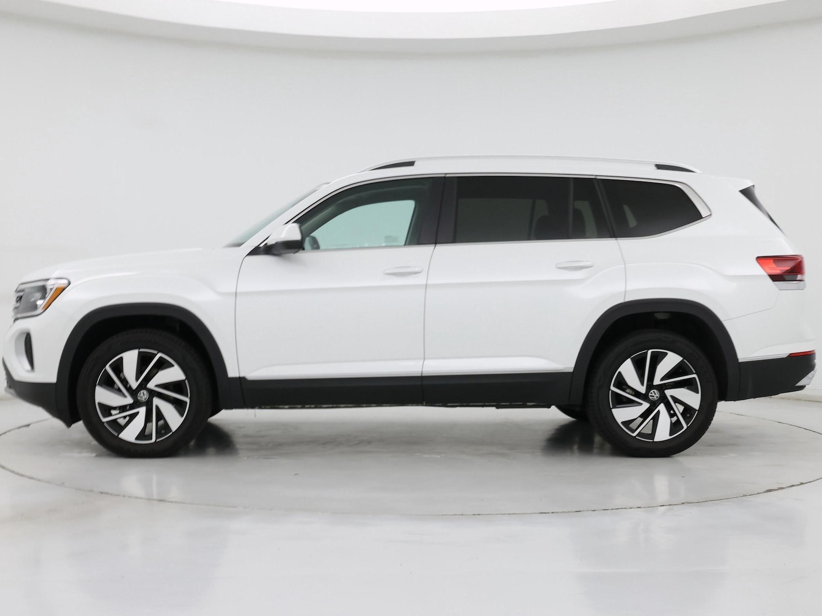 2025 Volkswagen Atlas SEL - Photo 4