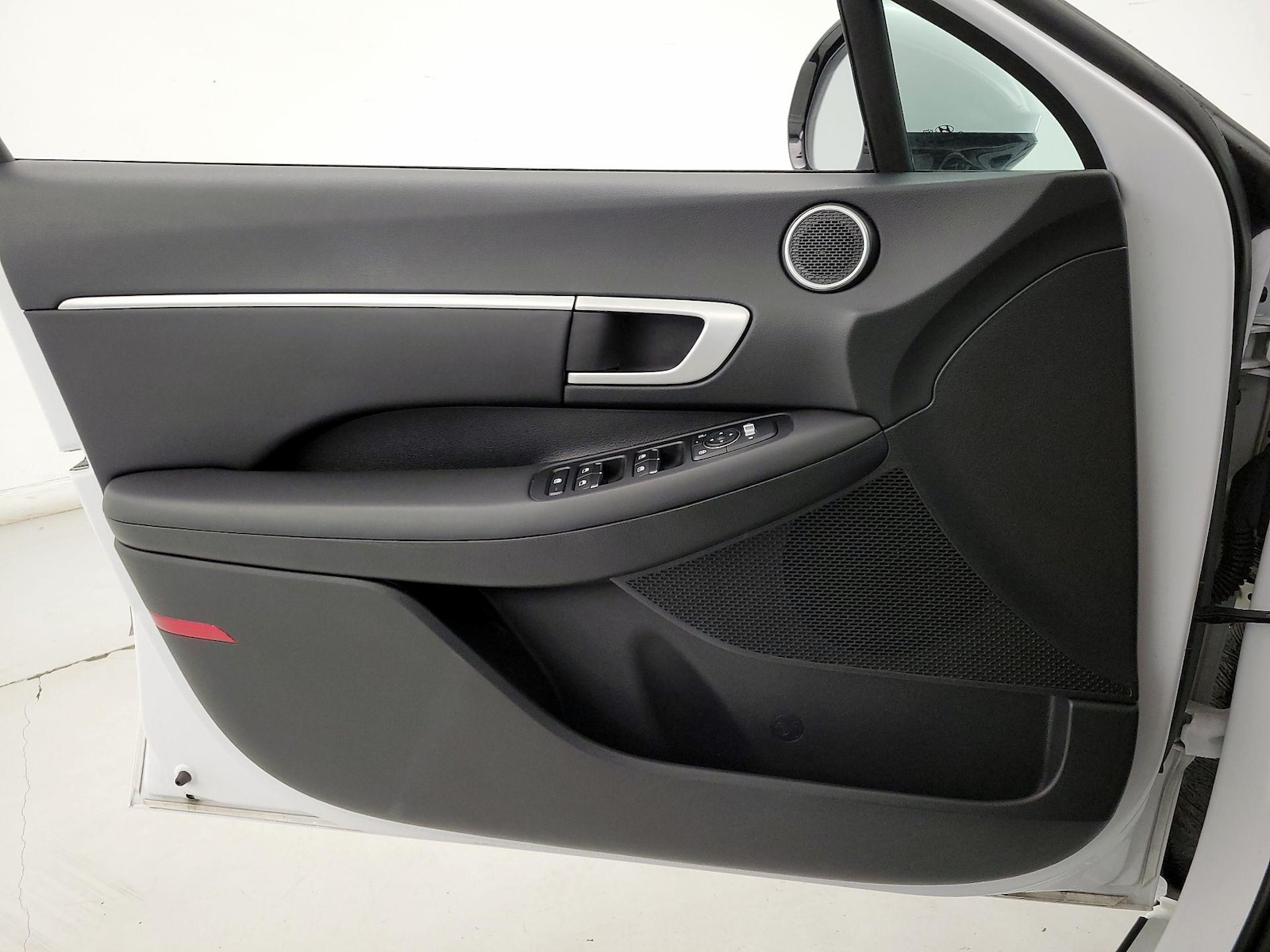 2025 Hyundai Sonata SEL - Photo 13