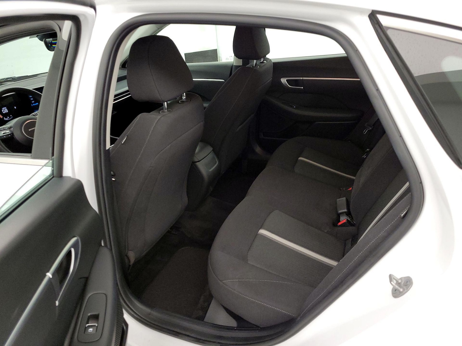 2025 Hyundai Sonata SEL - Photo 20