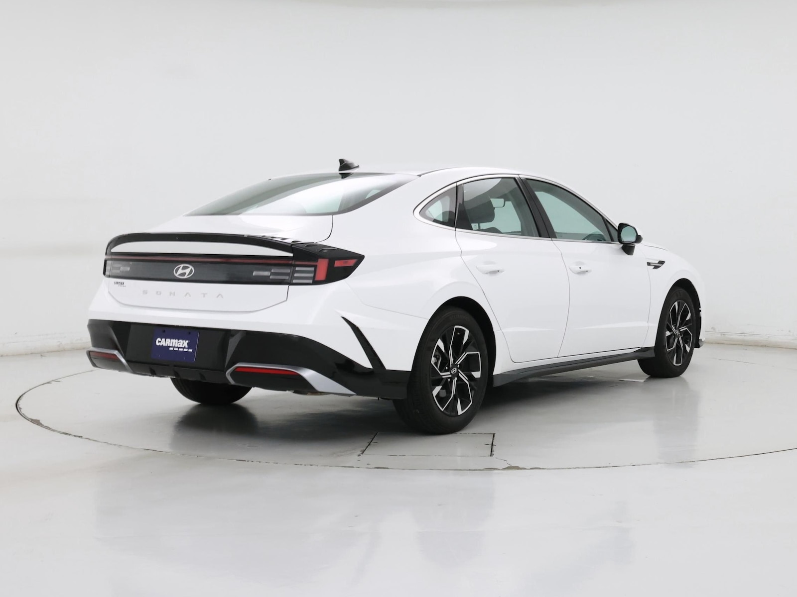 2025 Hyundai Sonata SEL - Photo 9