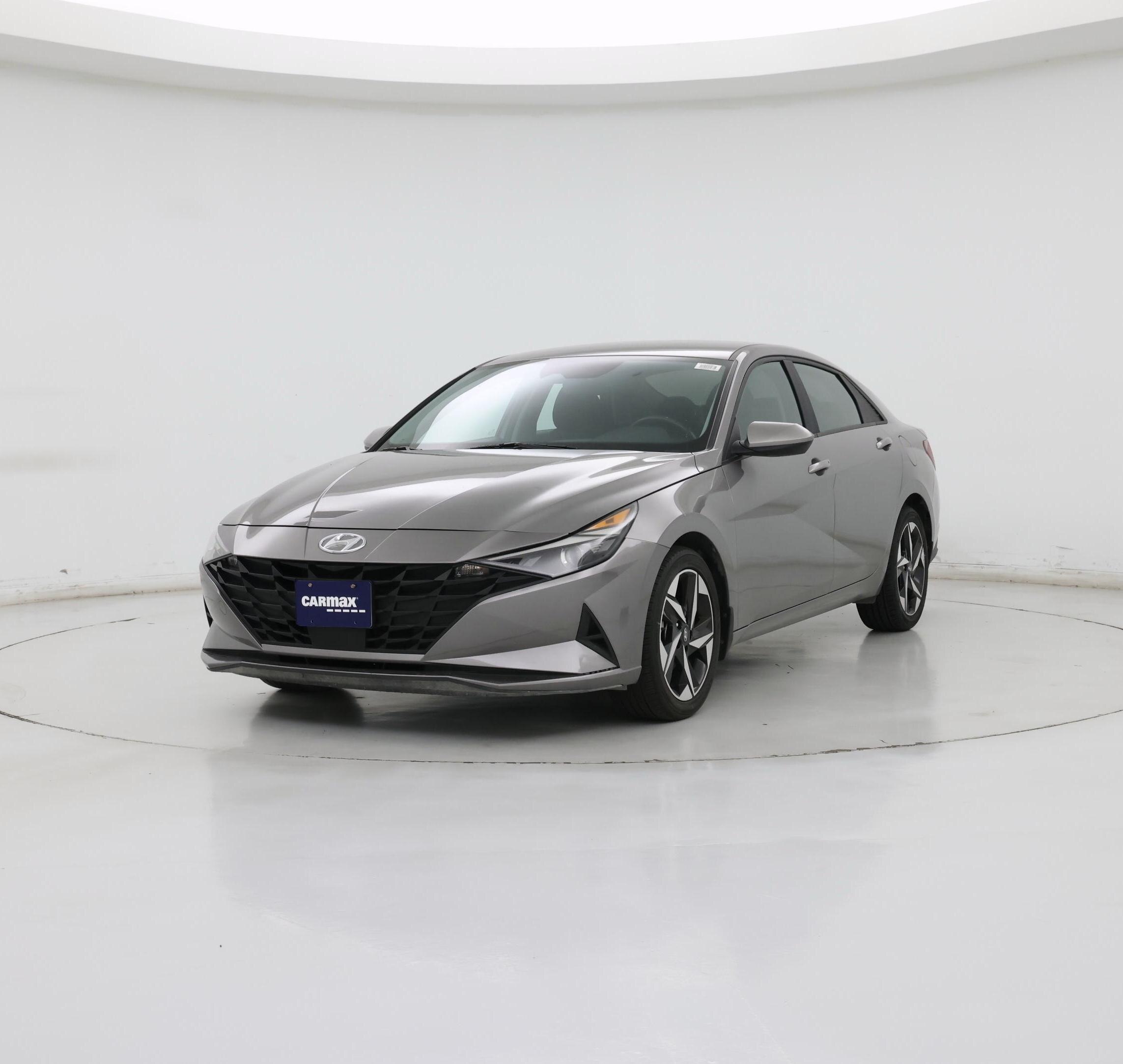 Thumbnail: 2023 Hyundai Elantra - 4