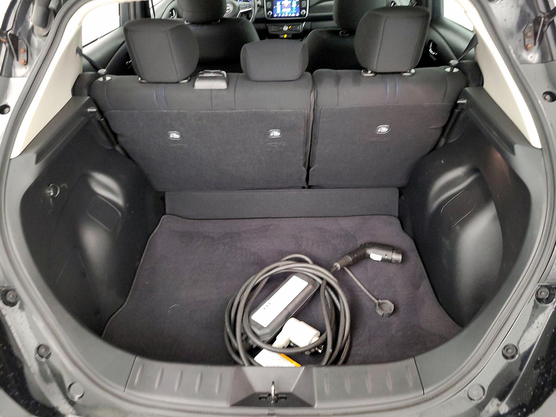 Thumbnail: 2023 Nissan Leaf - 20