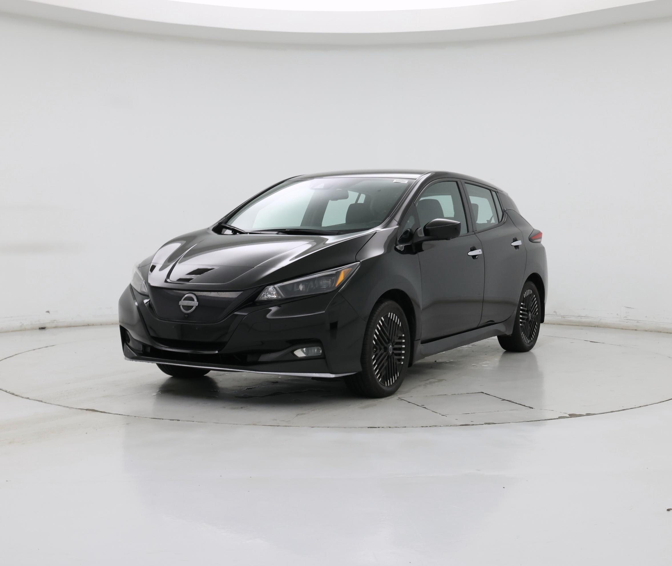 Thumbnail: 2023 Nissan Leaf - 4