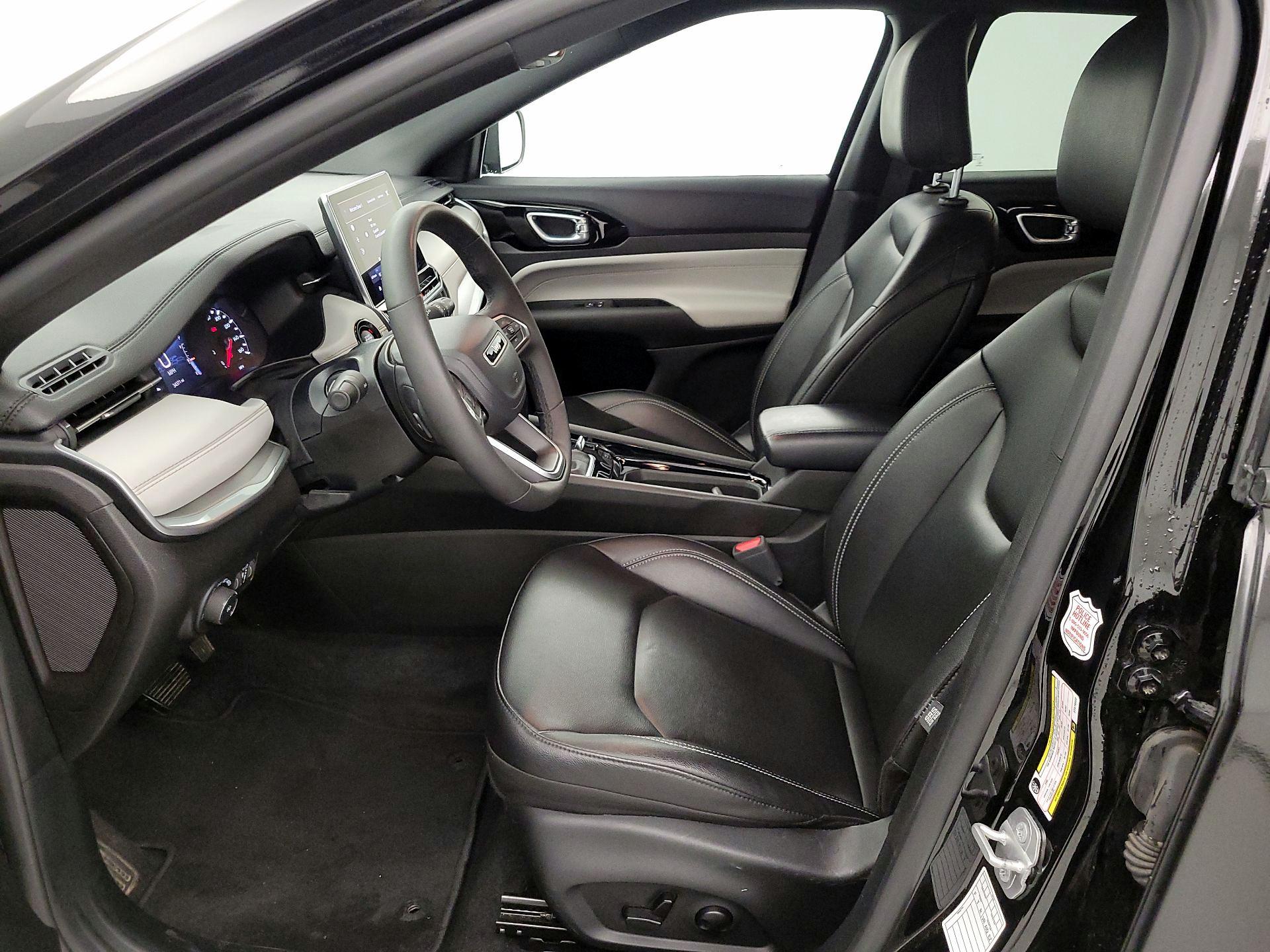 Thumbnail: 2025 Jeep Compass - 11