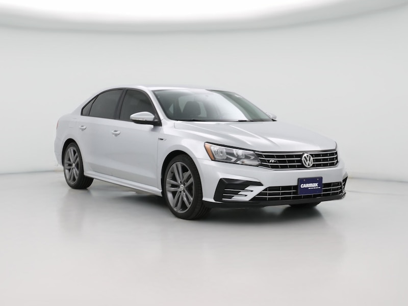 2018 Volkswagen Passat R-Line