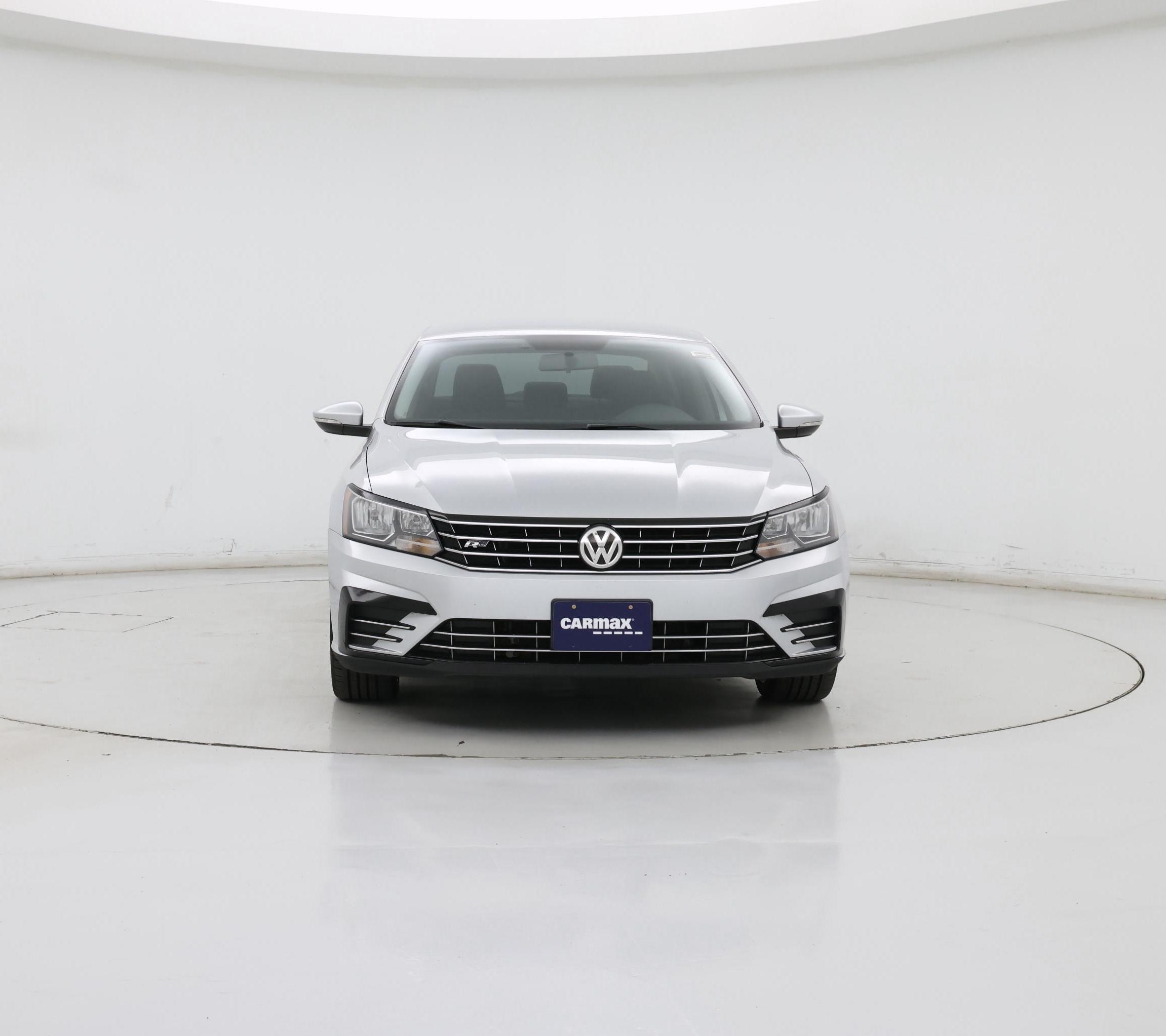 Thumbnail: 2018 Volkswagen Passat - 5