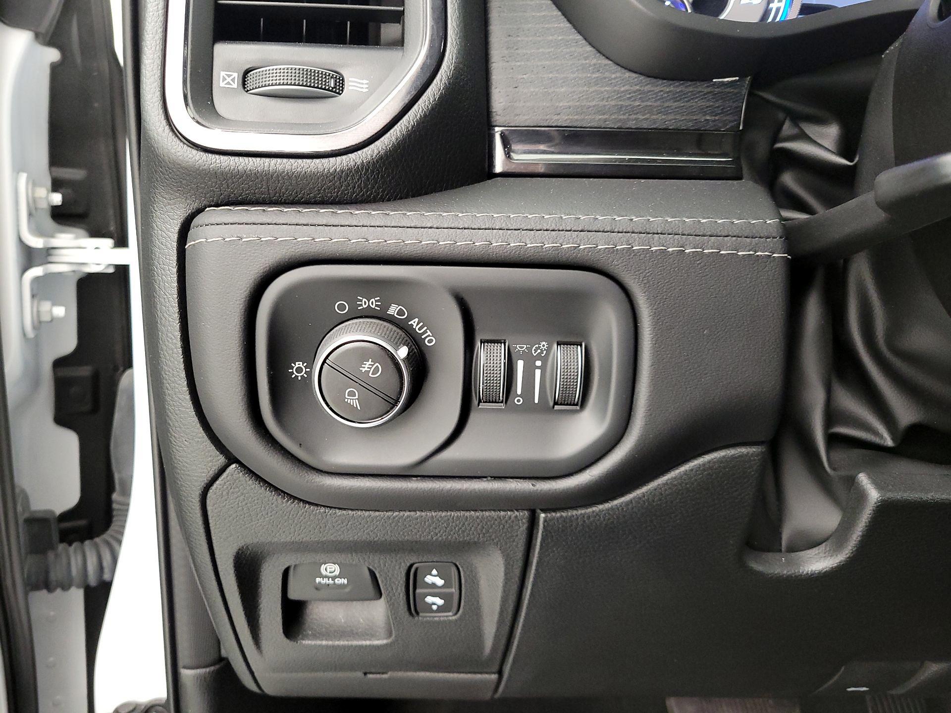 Thumbnail: 2022 RAM 1500 - 13