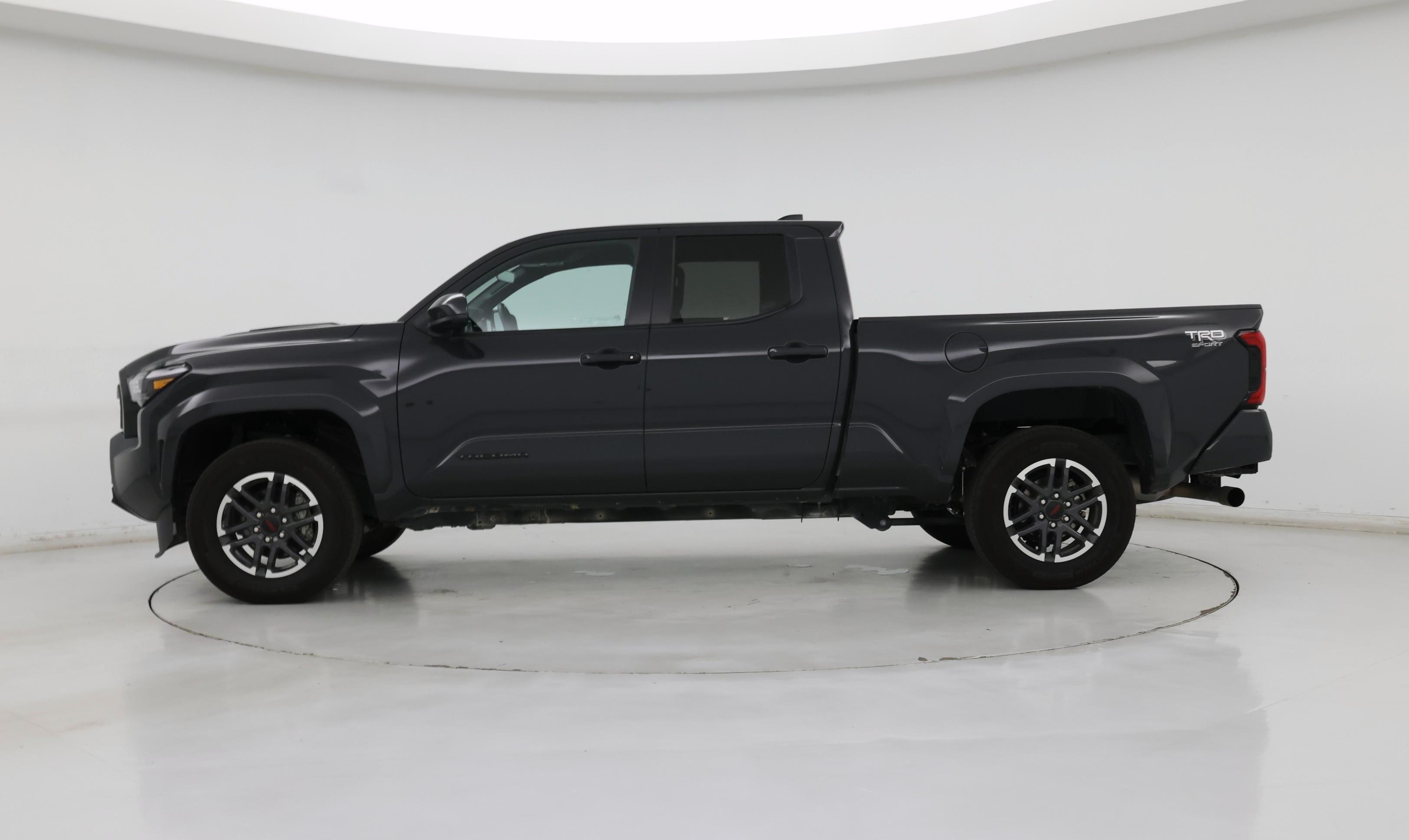 Thumbnail: 2024 Toyota Tacoma - 3