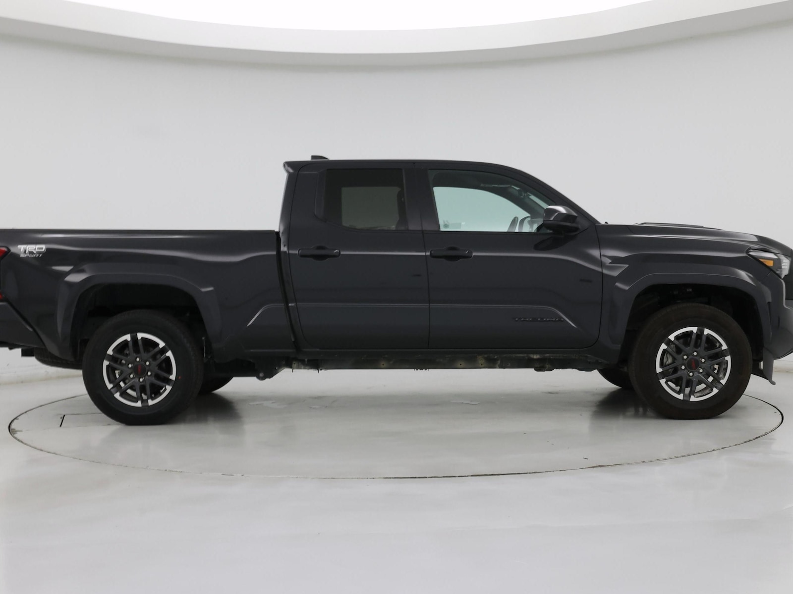 2024 Toyota Tacoma TRD Sport - Photo 8
