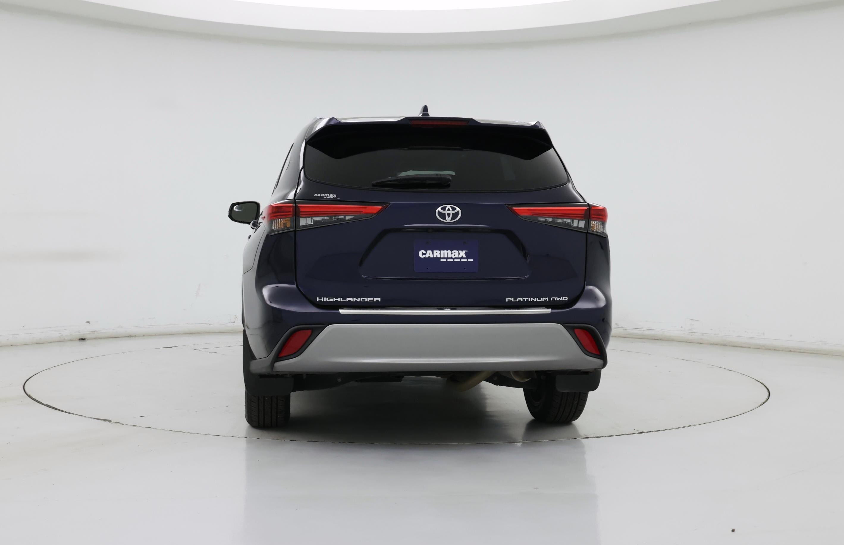 Thumbnail: 2022 Toyota Highlander - 6
