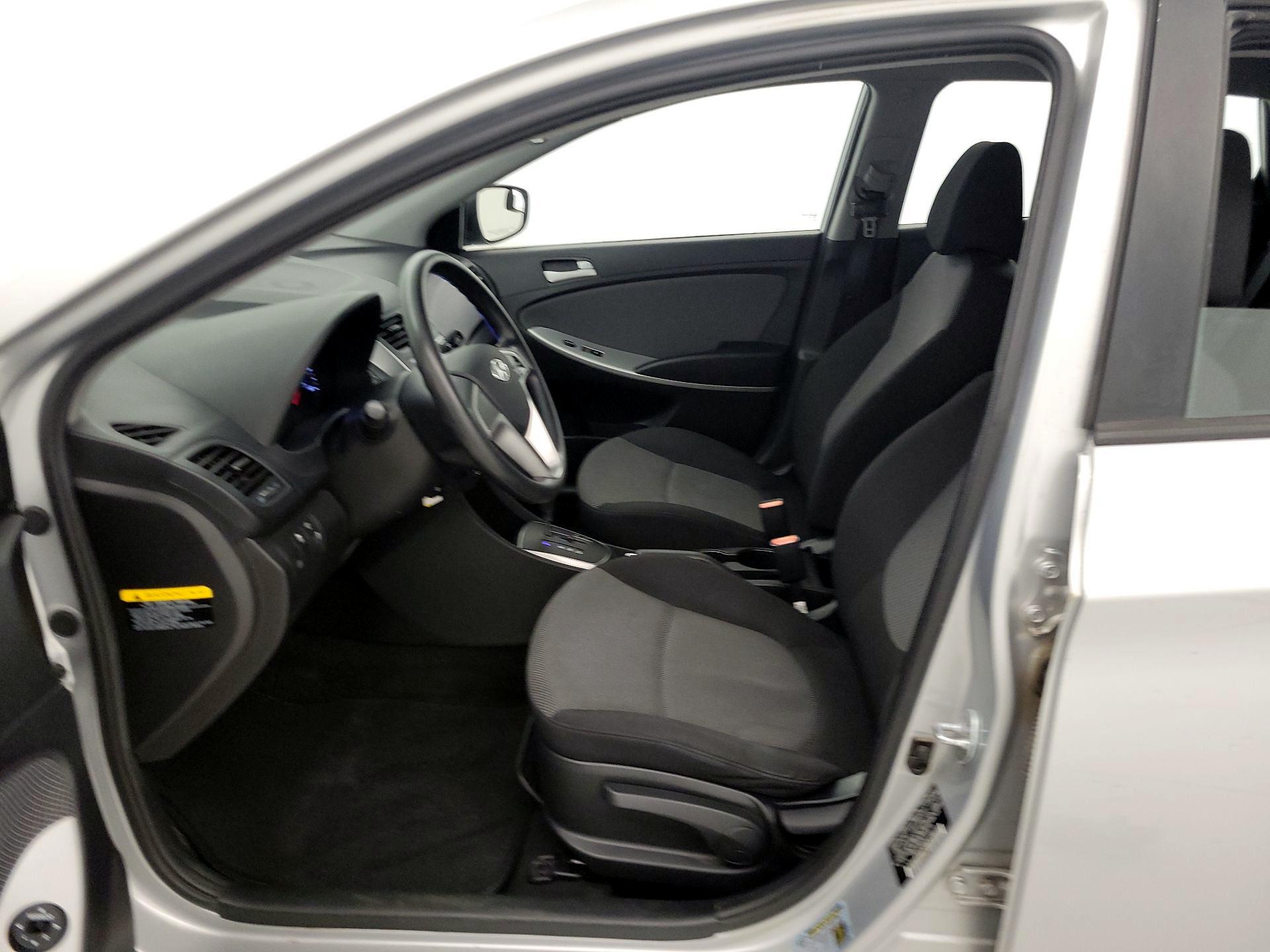 Thumbnail: 2014 Hyundai Accent - 11
