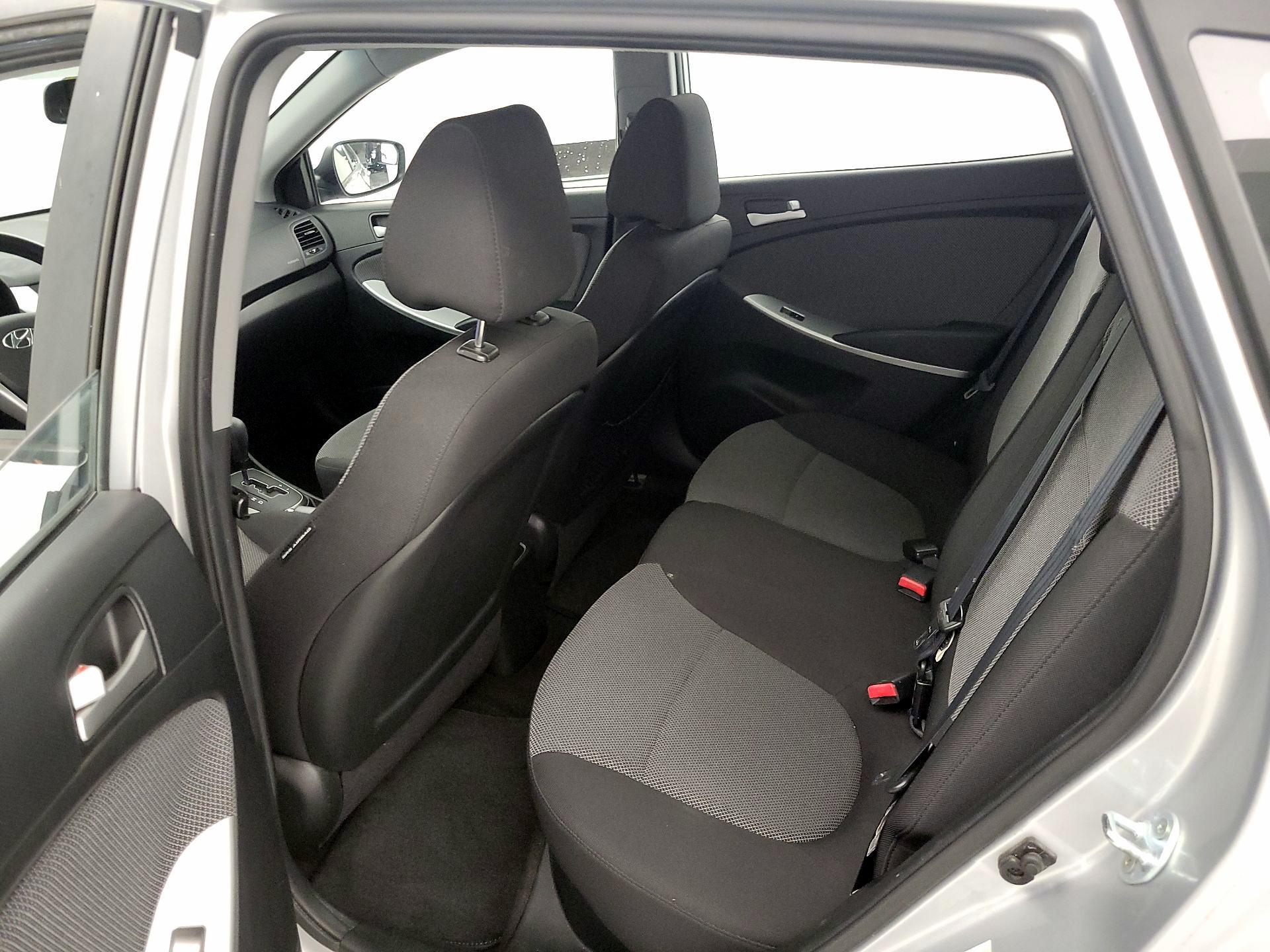Thumbnail: 2014 Hyundai Accent - 18