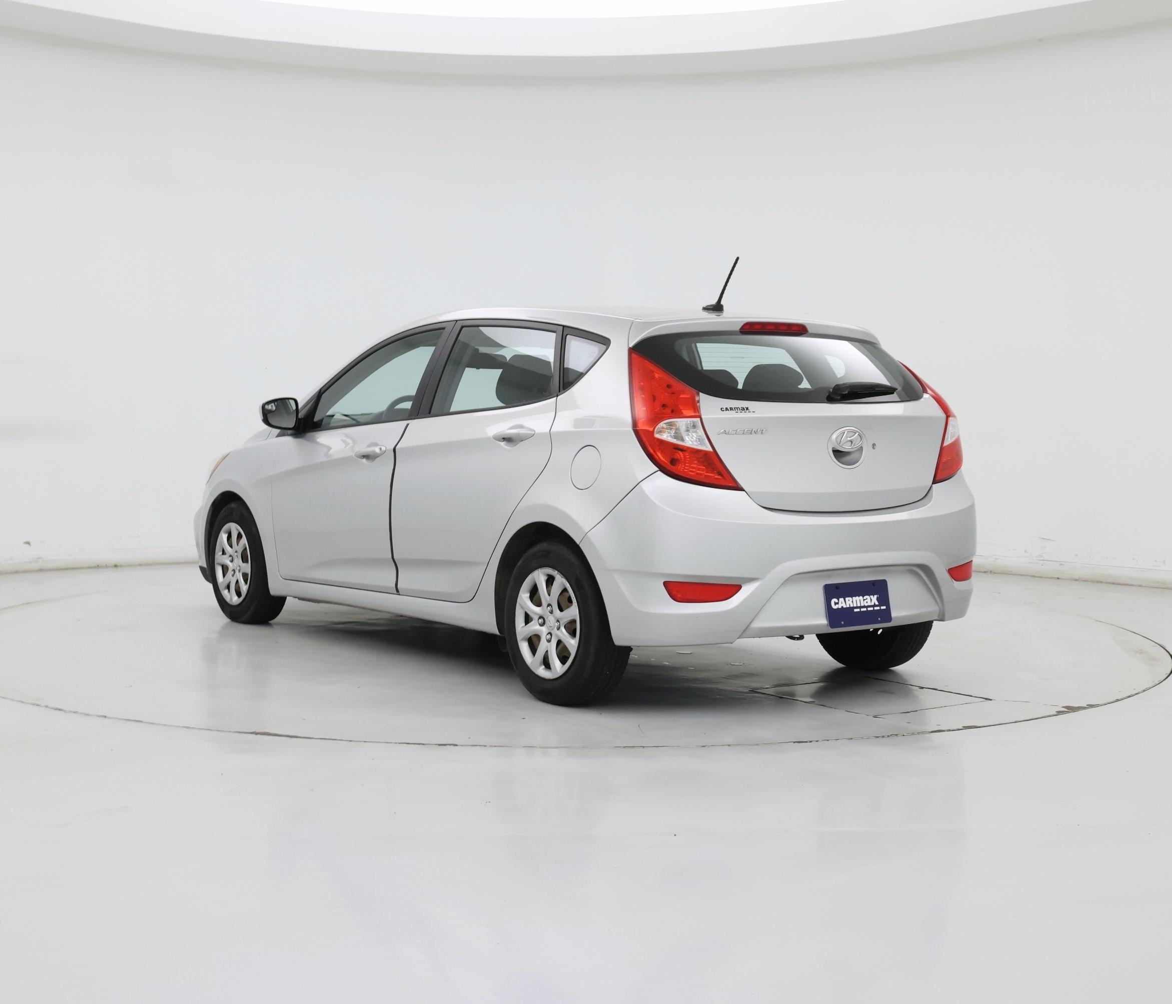 Thumbnail: 2014 Hyundai Accent - 2