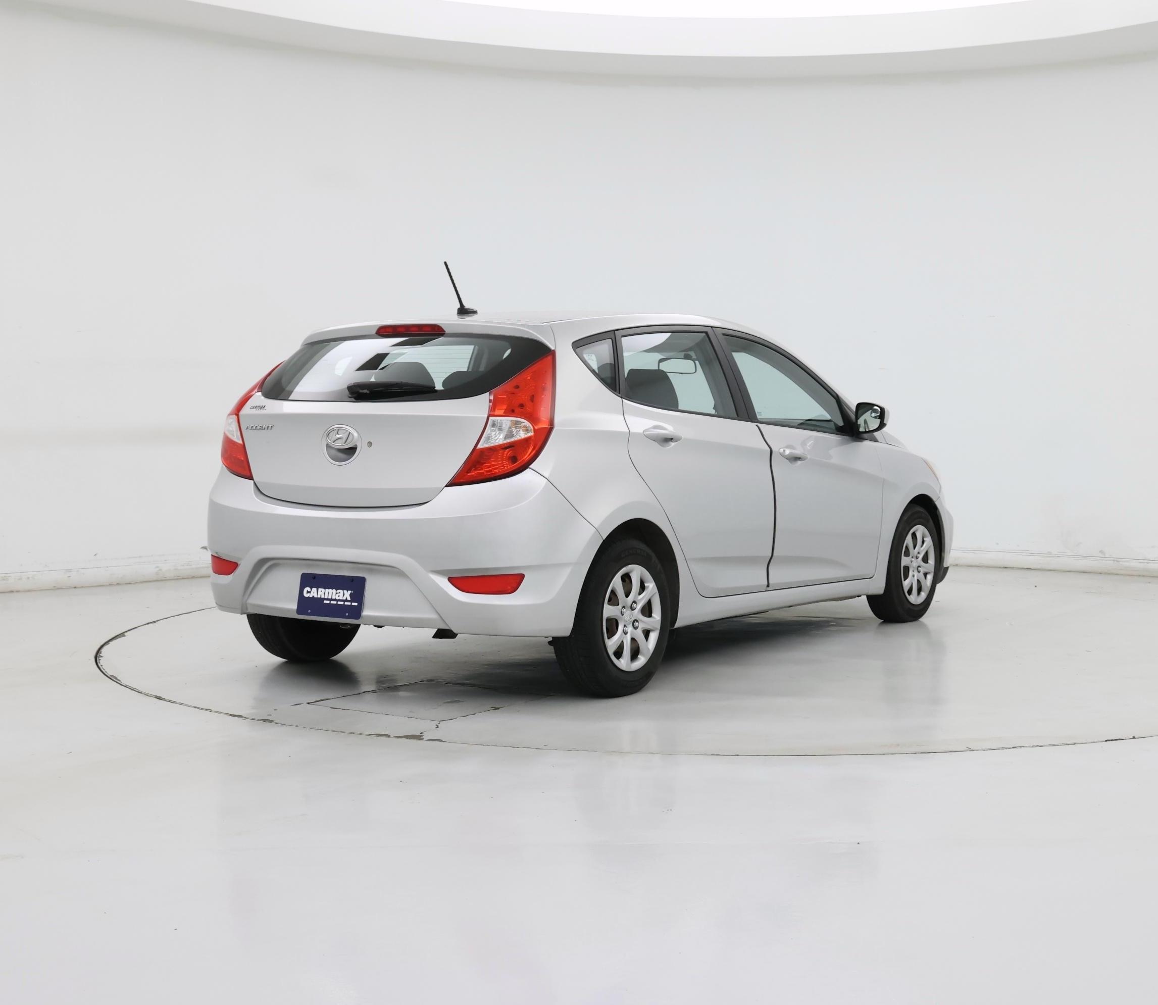Thumbnail: 2014 Hyundai Accent - 8