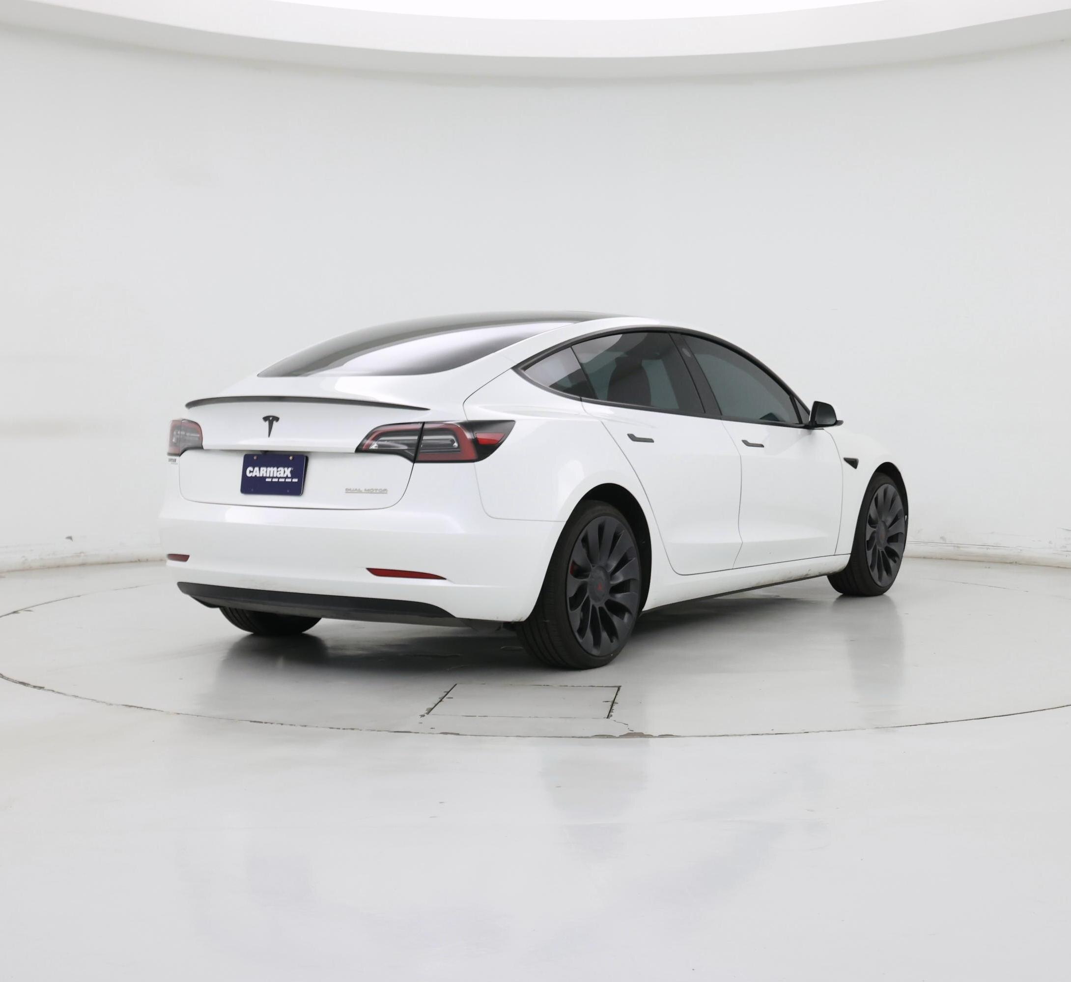 Thumbnail: 2022 Tesla Model 3 - 8