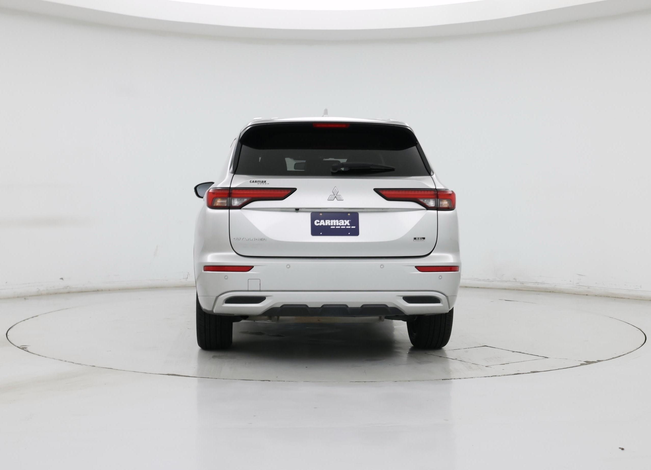 Thumbnail: 2022 Mitsubishi Outlander - 6