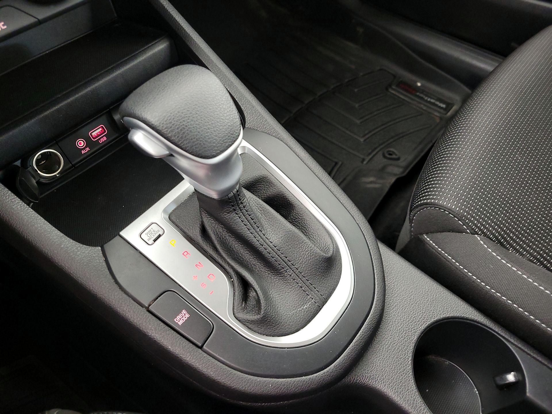 Thumbnail: 2021 Kia Forte - 17