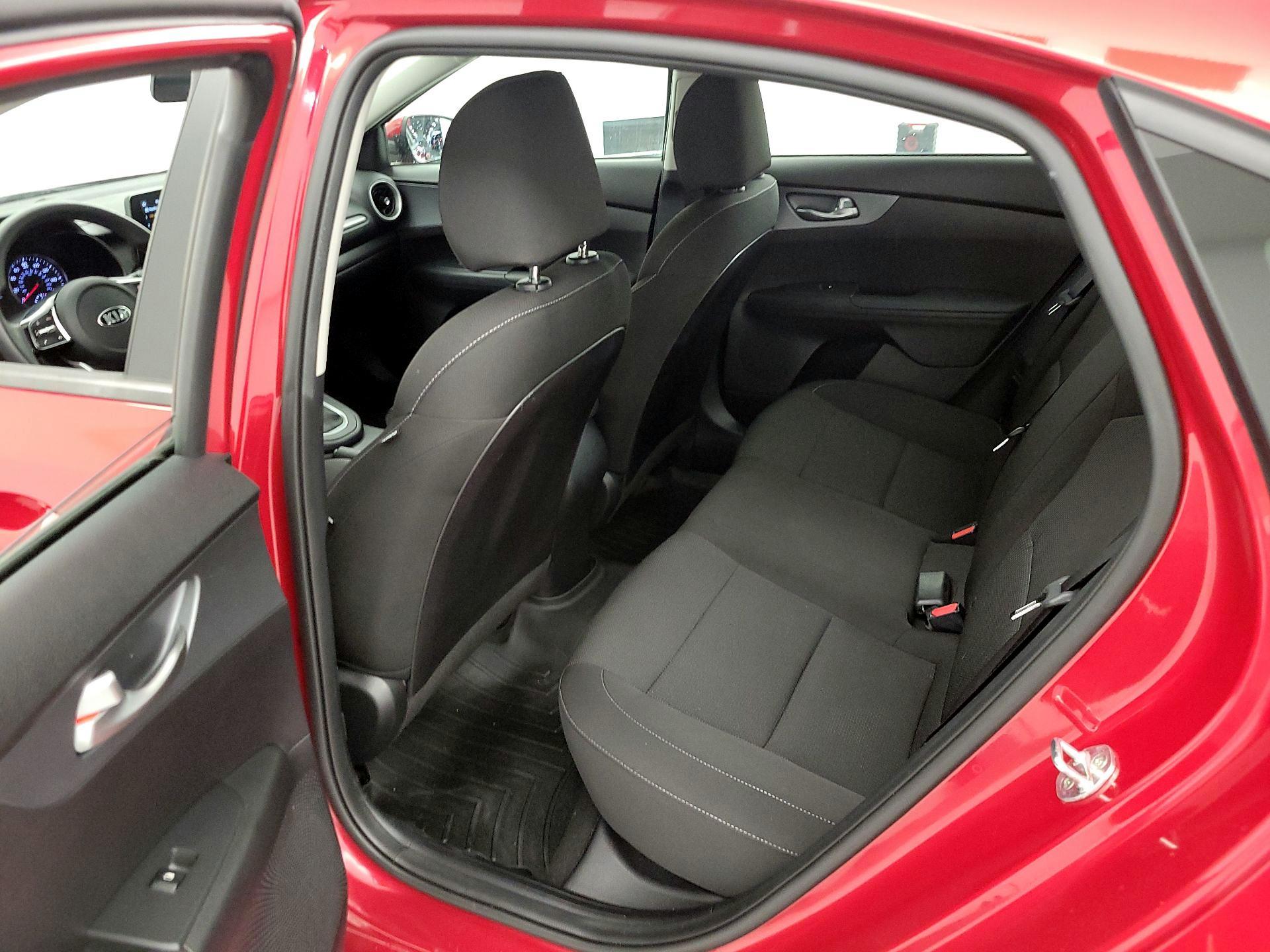 Thumbnail: 2021 Kia Forte - 19