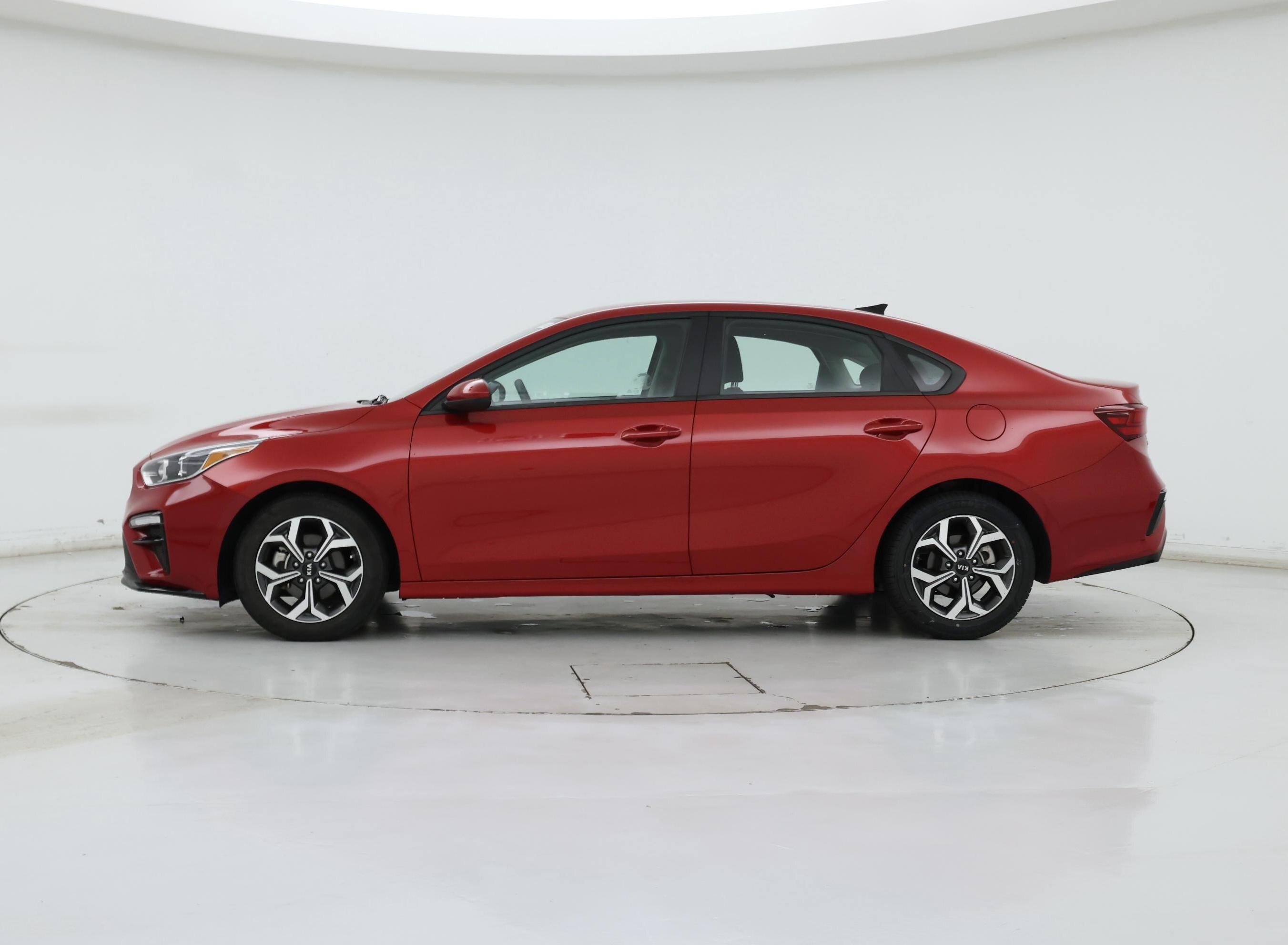 Thumbnail: 2021 Kia Forte - 3