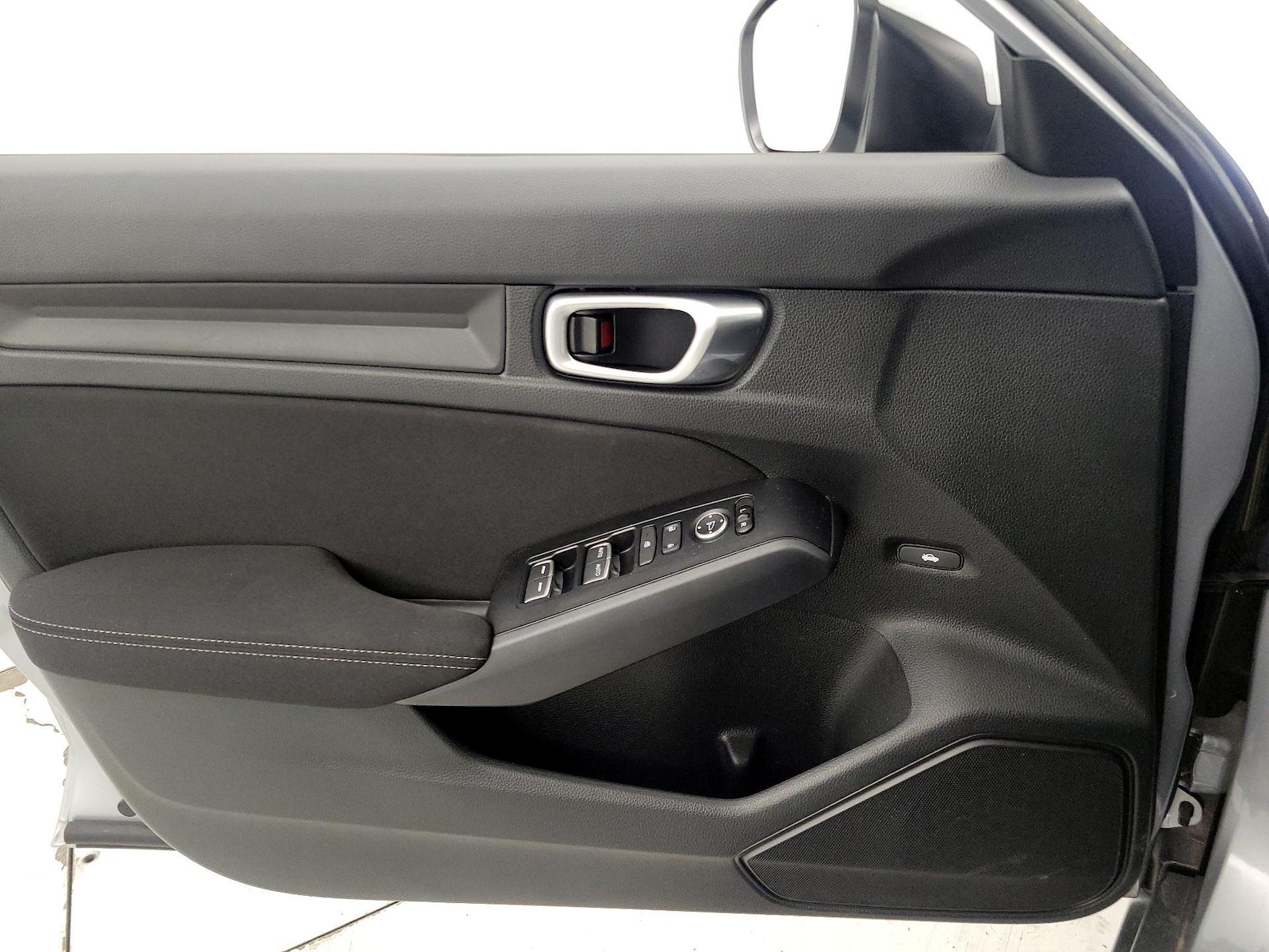 2024 Honda Civic LX - Photo 13