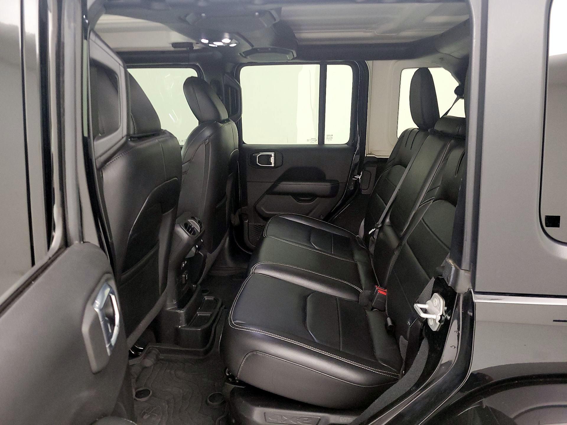 Thumbnail: 2023 Jeep Wrangler - 20