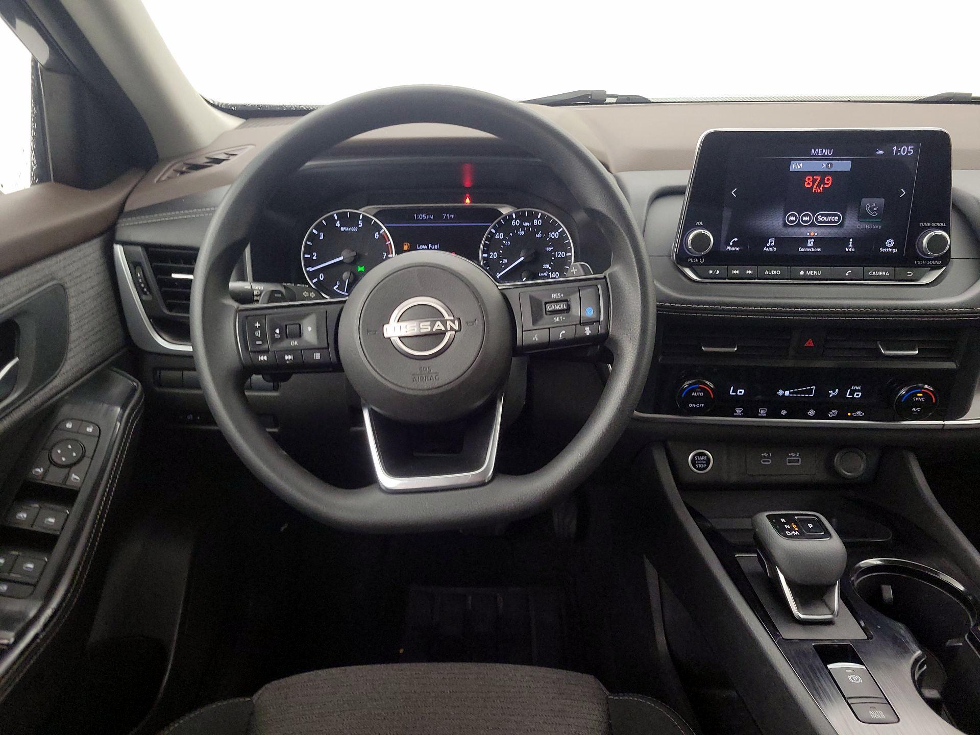 Thumbnail: 2023 Nissan Rogue - 10