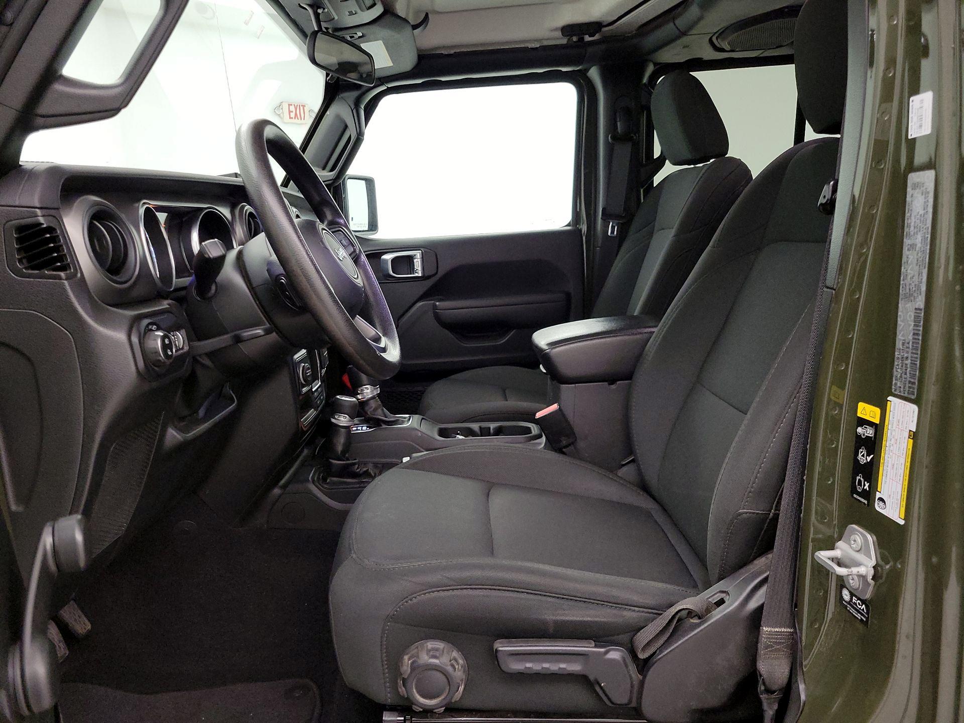 Thumbnail: 2022 Jeep Gladiator - 11