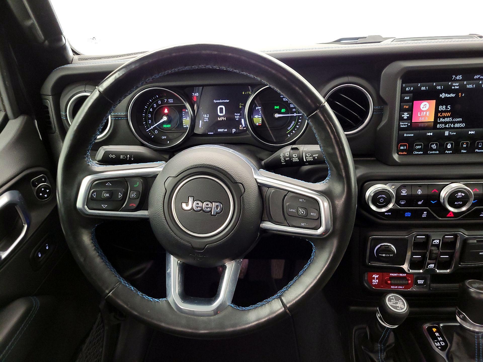 Thumbnail: 2023 Jeep Wrangler - 10