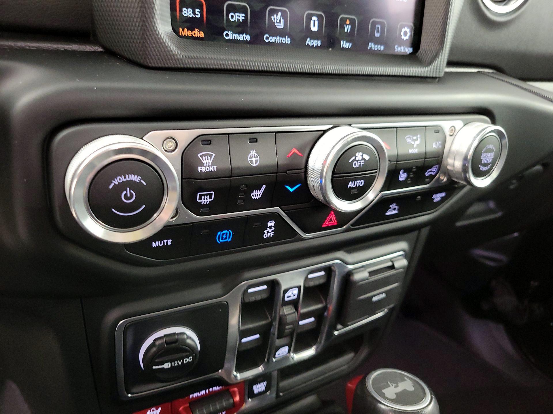 Thumbnail: 2023 Jeep Wrangler - 16