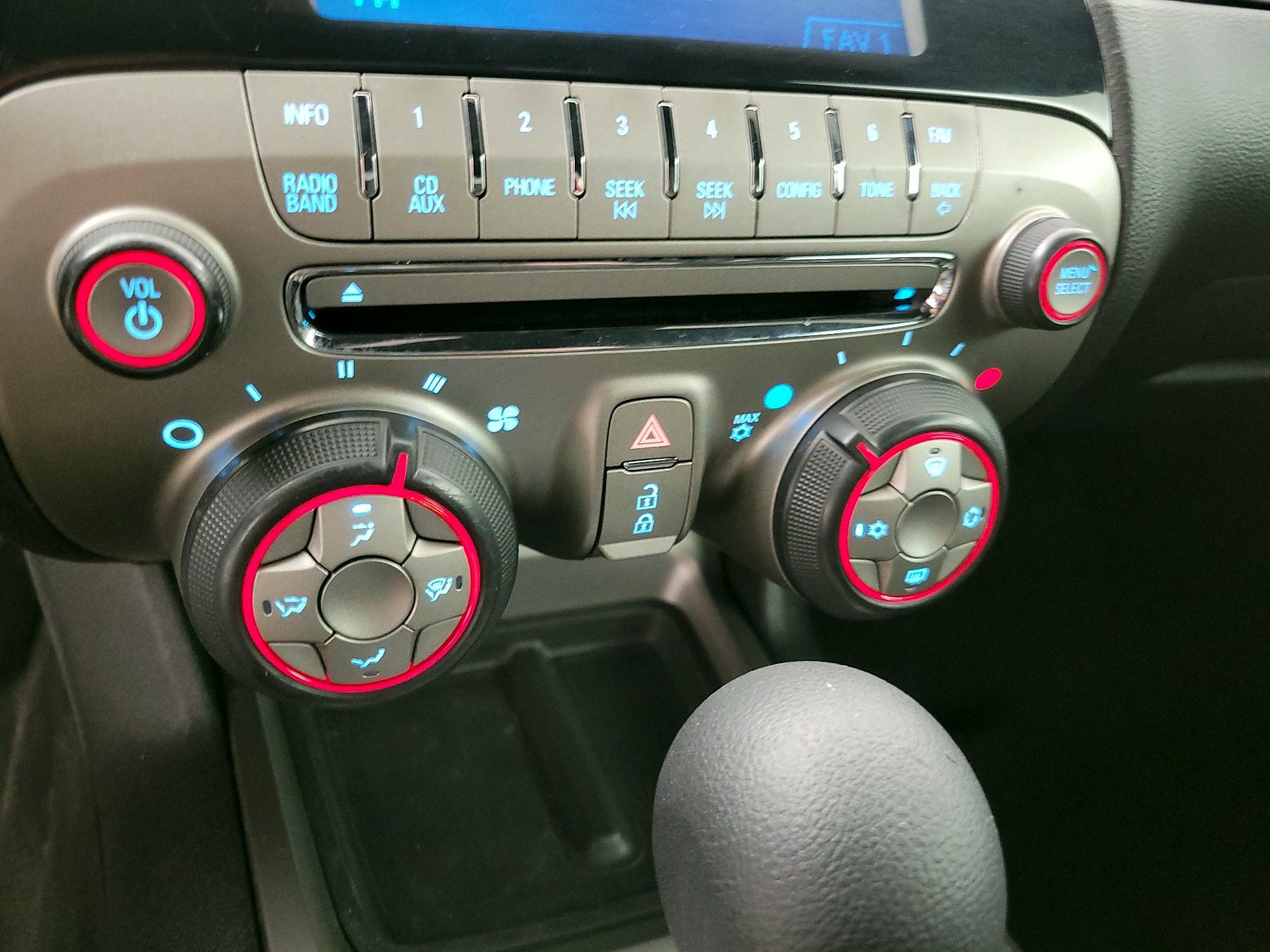 Thumbnail: 2014 Chevrolet Camaro - 15
