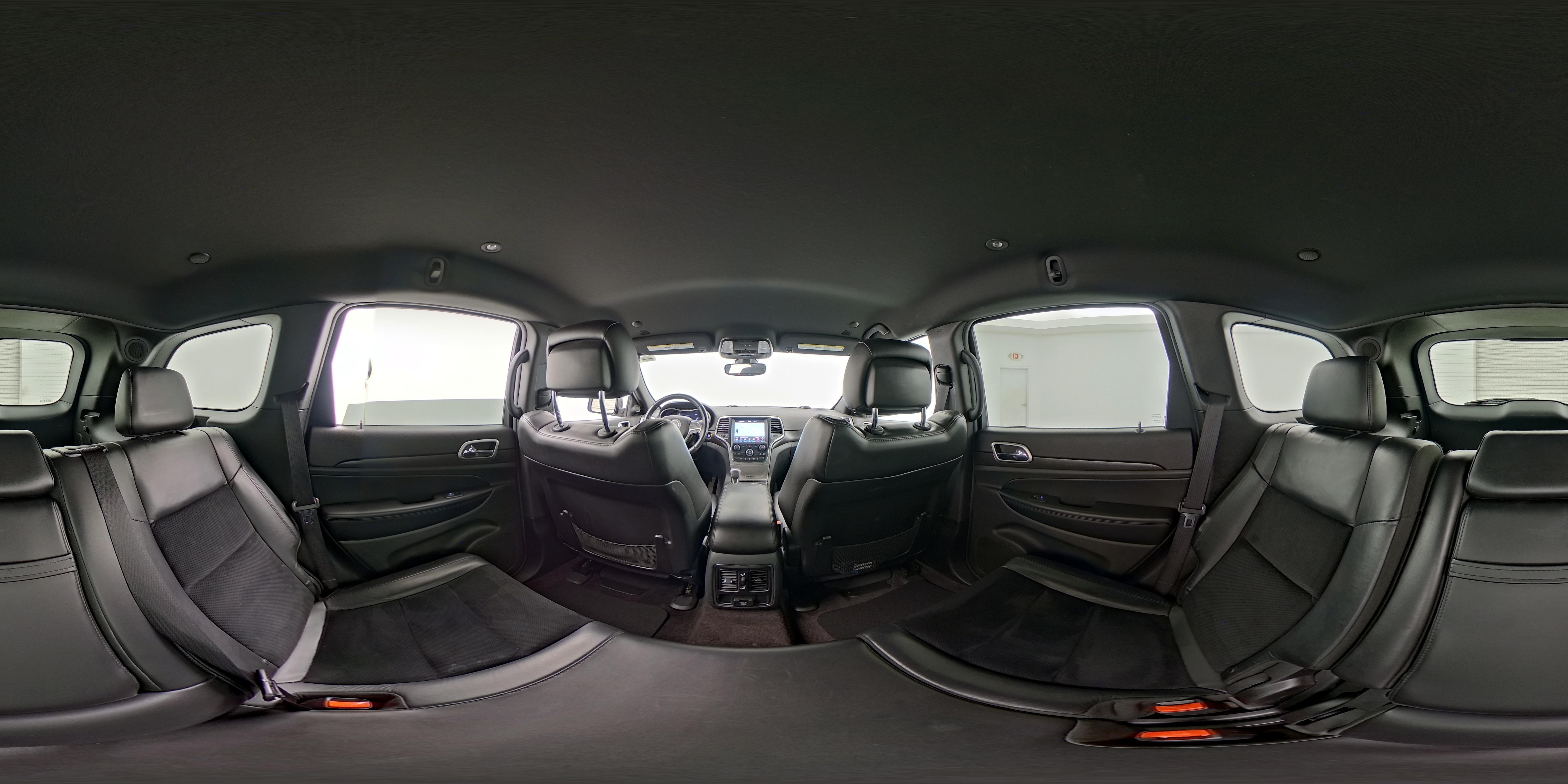 2018 Jeep Grand Cherokee Altitude - Photo 26