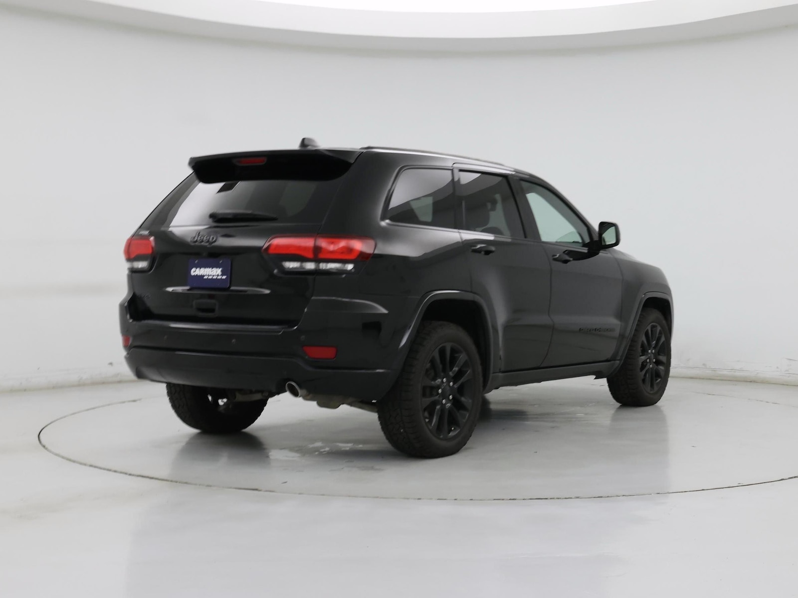 2018 Jeep Grand Cherokee Altitude - Photo 9
