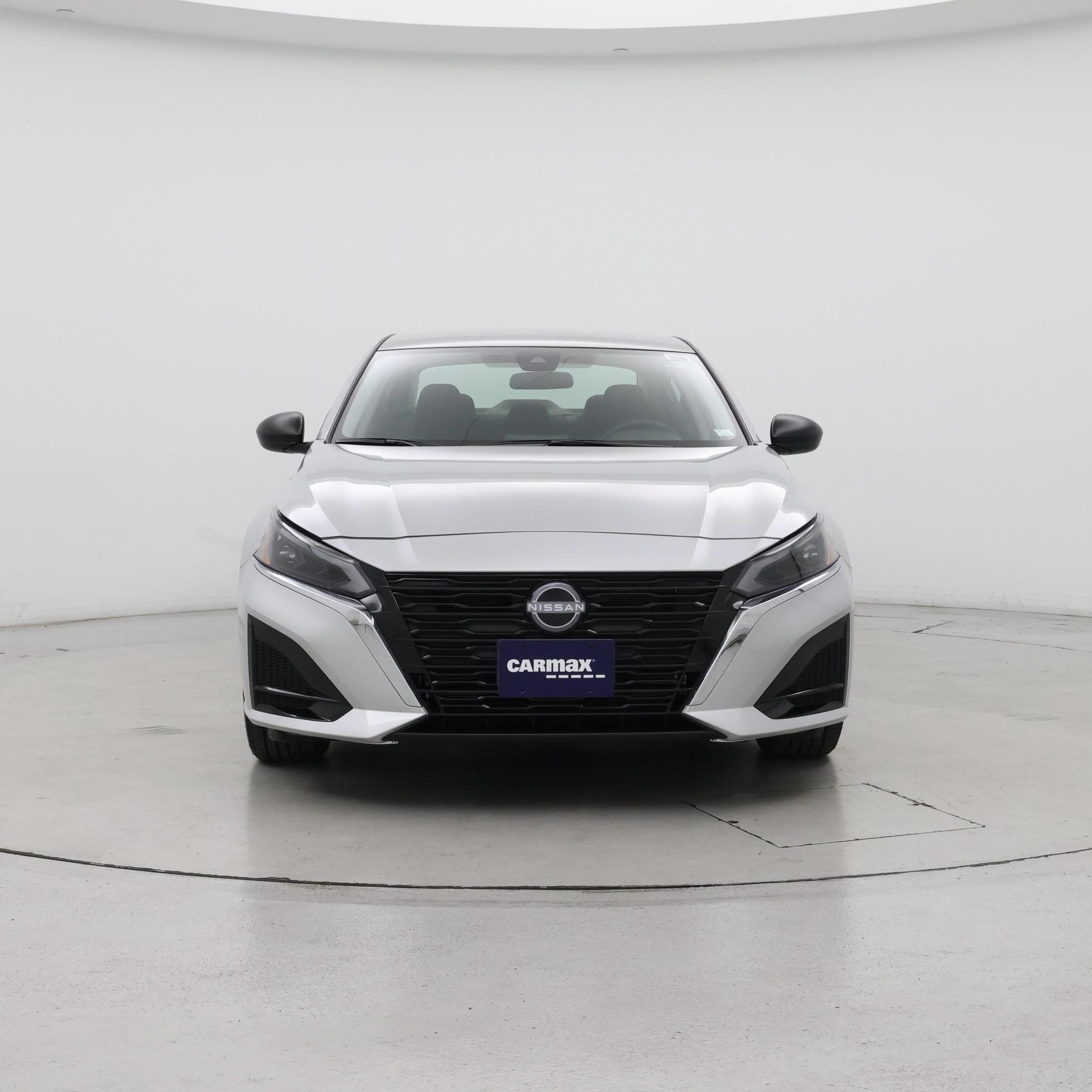 Thumbnail: 2025 Nissan Altima - 5