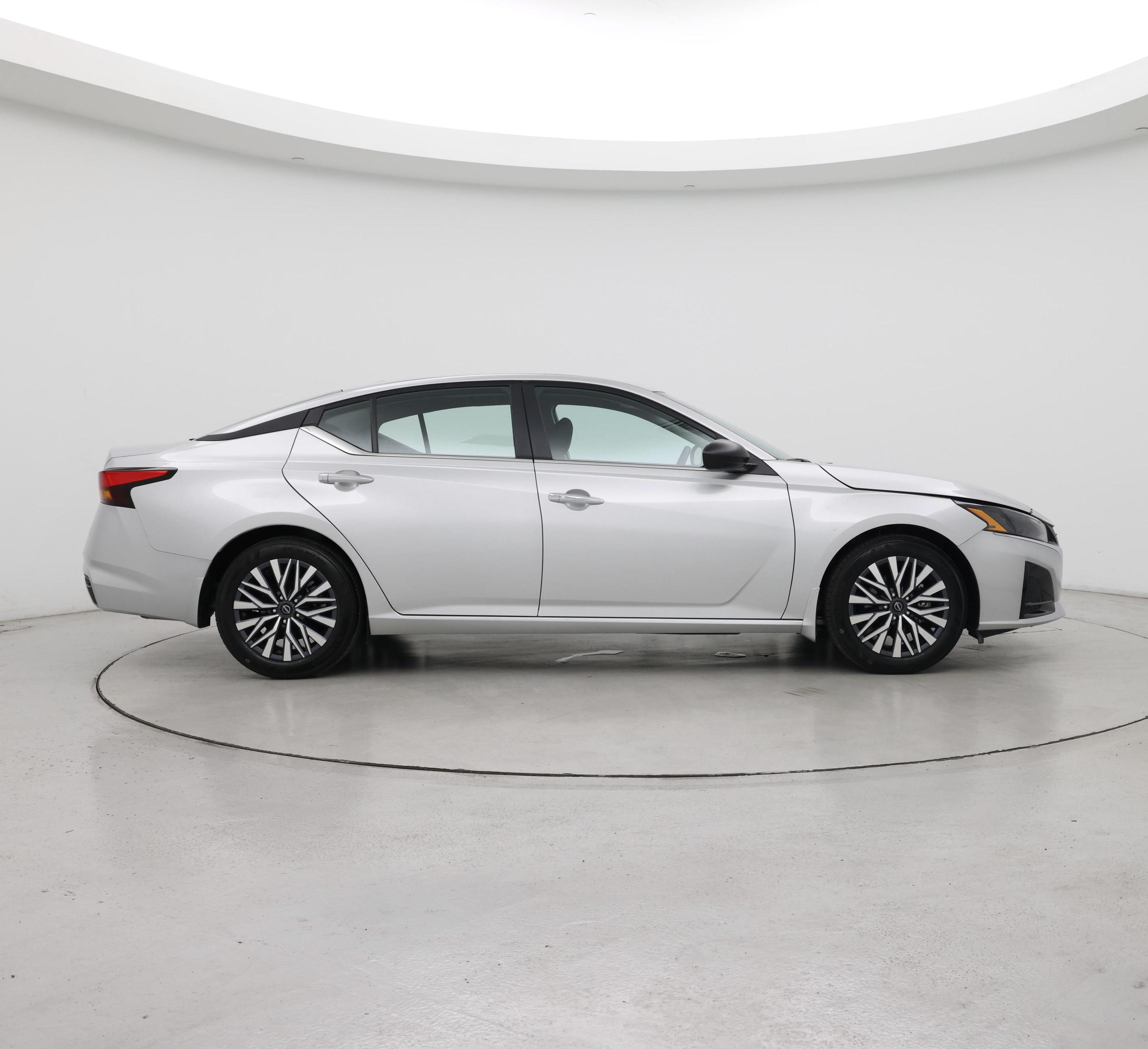 Thumbnail: 2025 Nissan Altima - 7