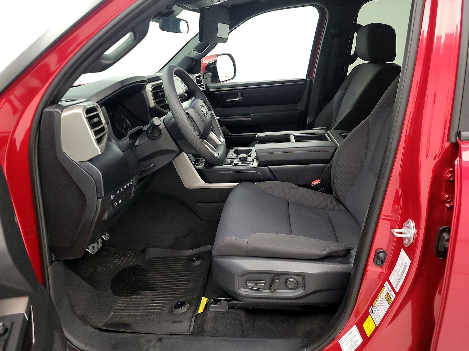 2026 Toyota Tundra SR5 - Photo 12