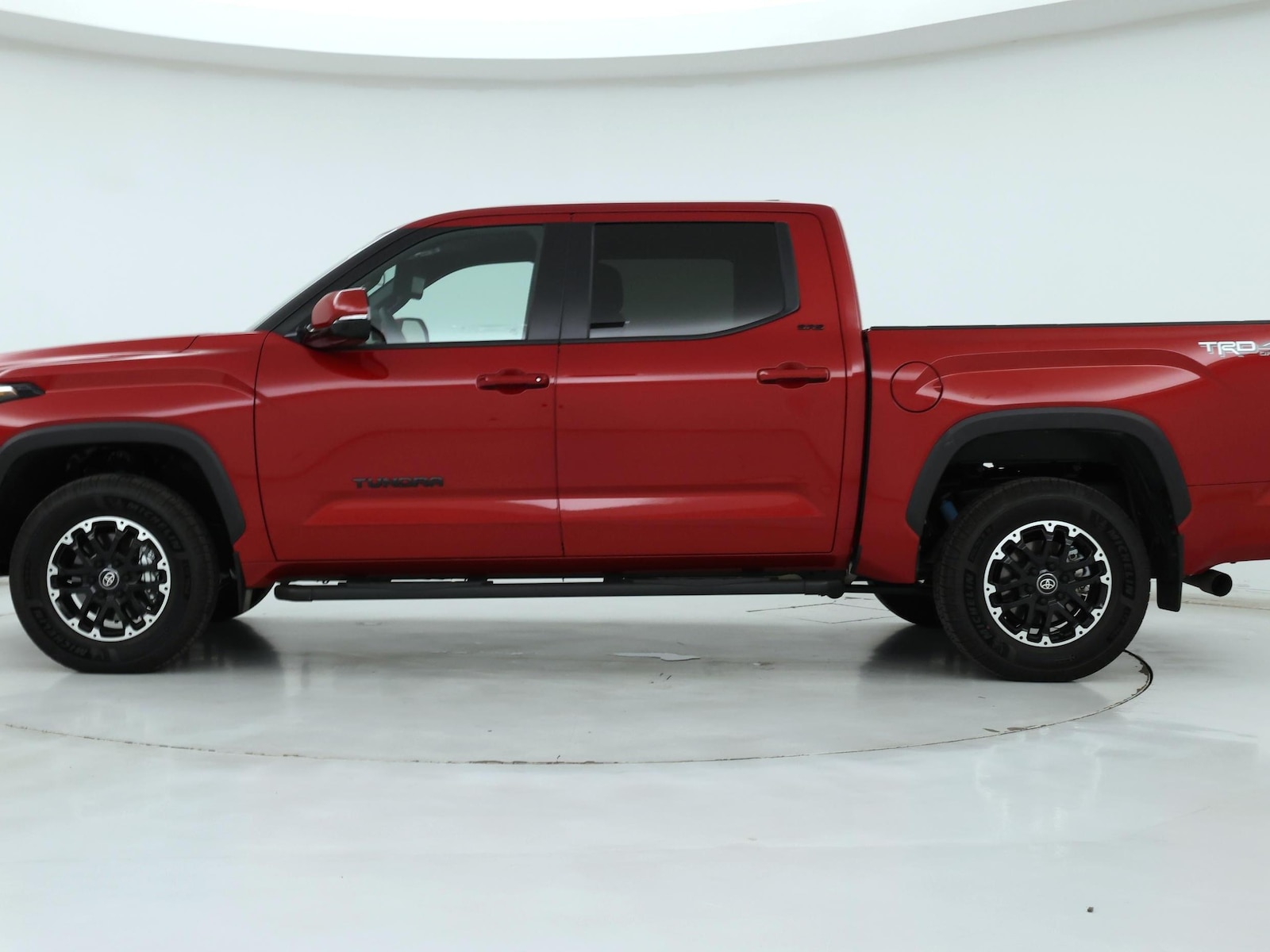 2026 Toyota Tundra SR5 - Photo 4