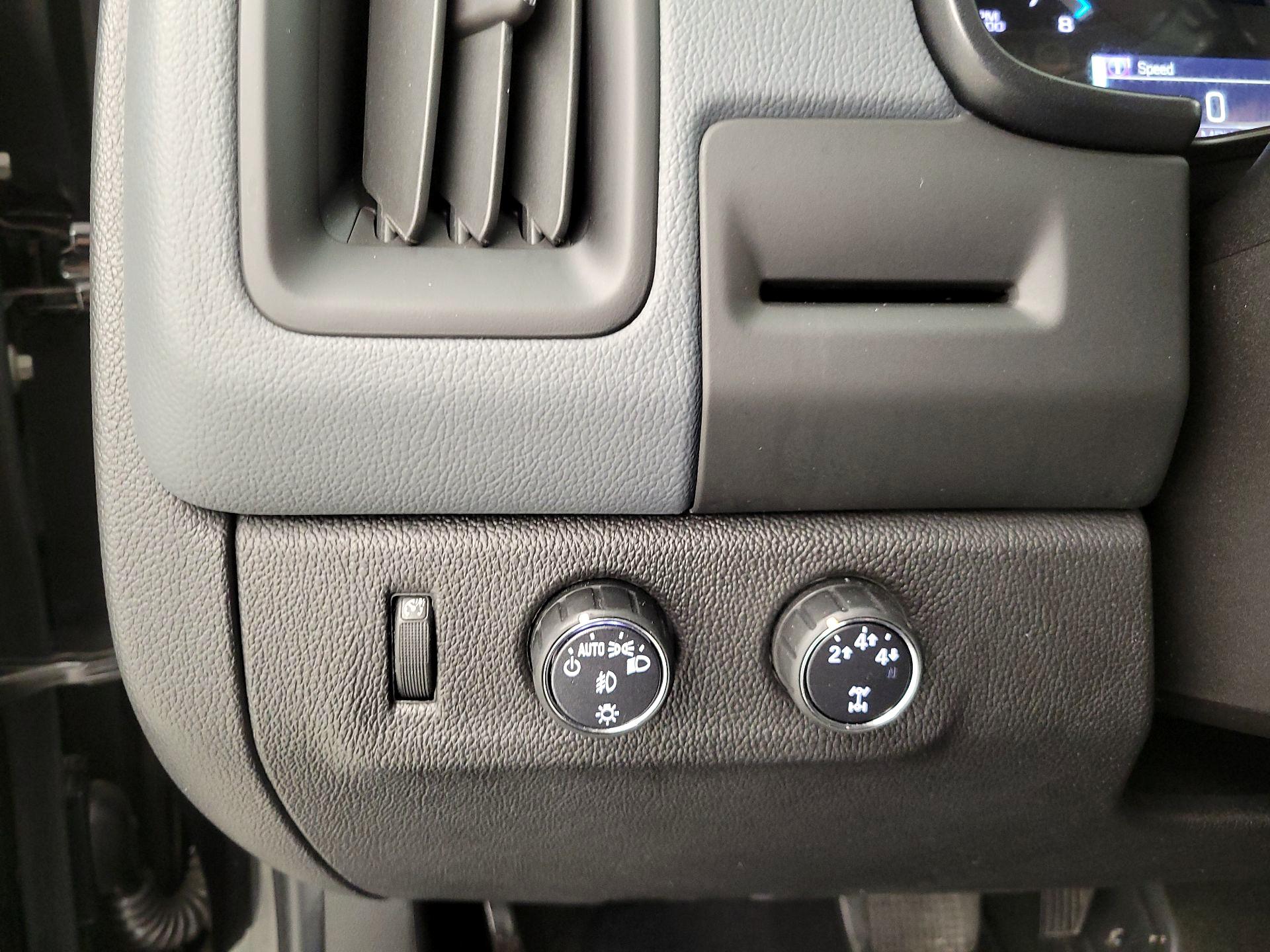 Thumbnail: 2016 Chevrolet Colorado - 13