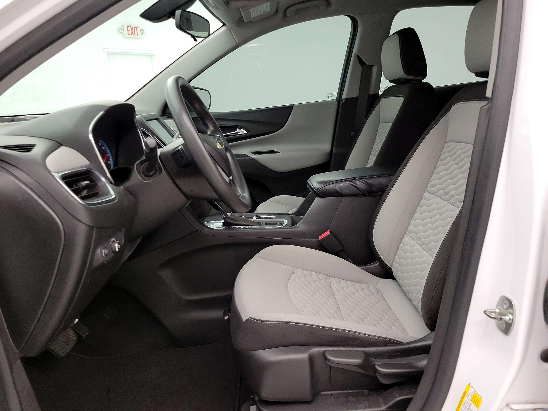 Thumbnail: 2018 Chevrolet Equinox - 11
