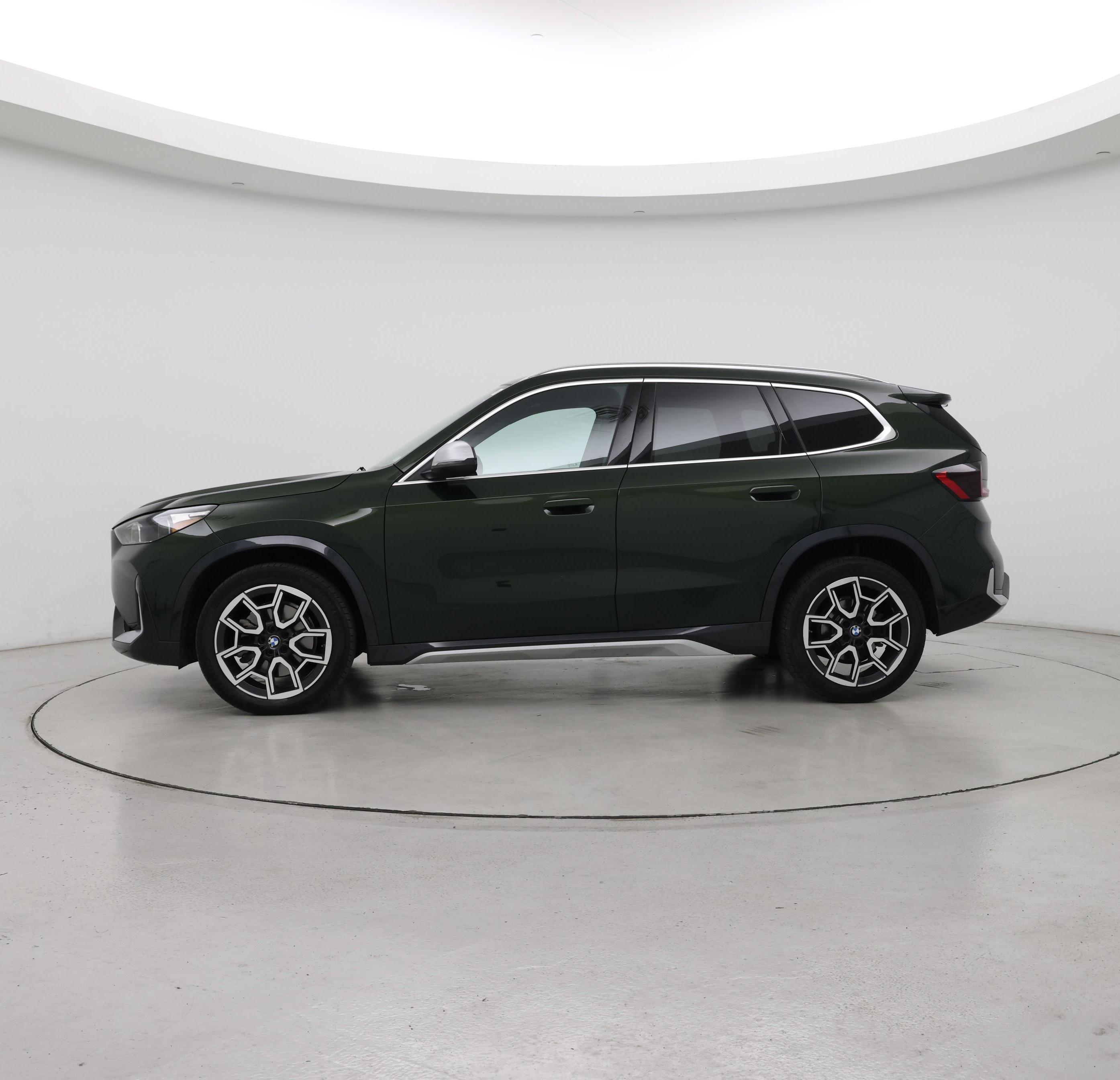 Thumbnail: 2024 BMW X1 - 3