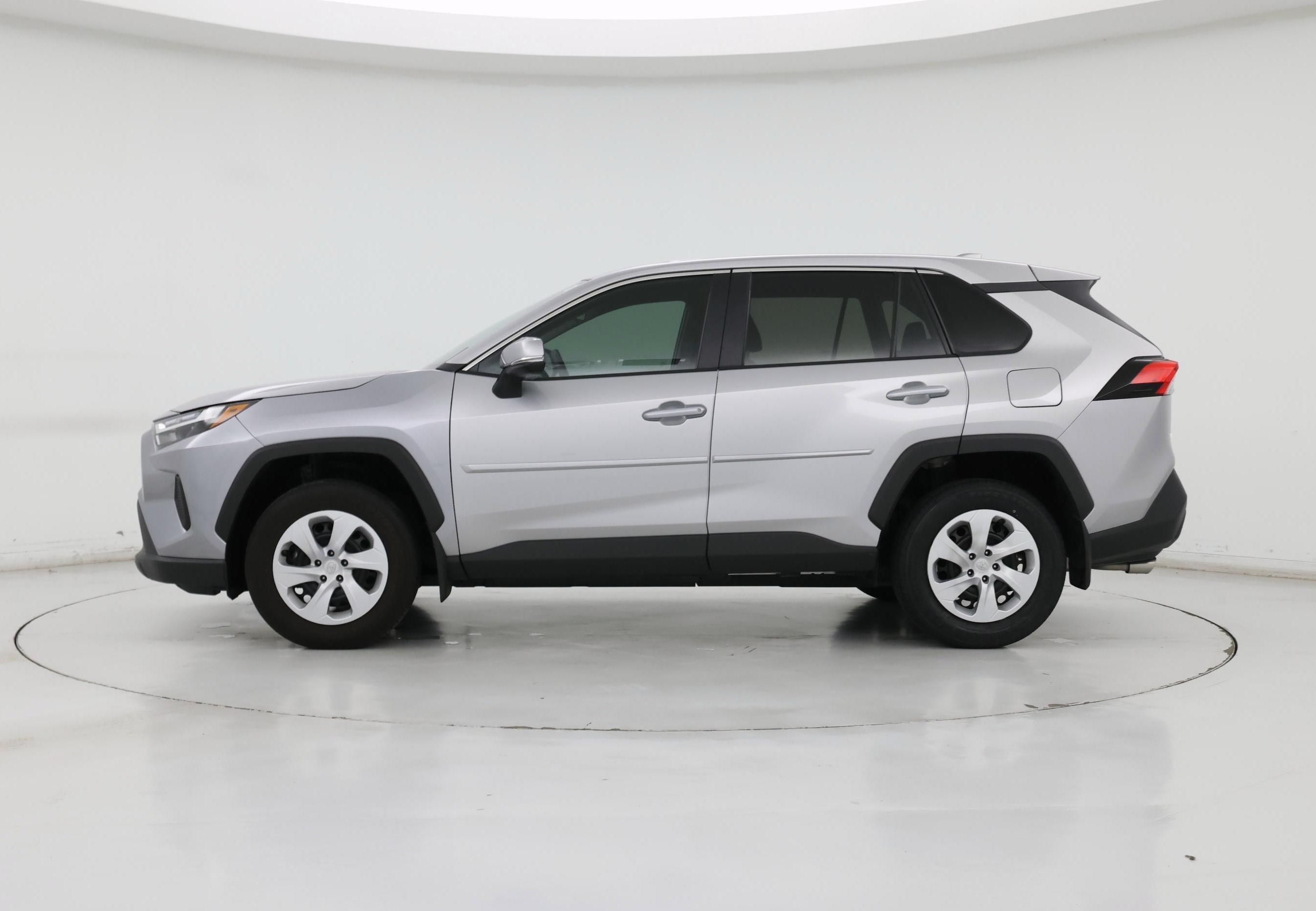 Thumbnail: 2024 Toyota RAV4 - 3