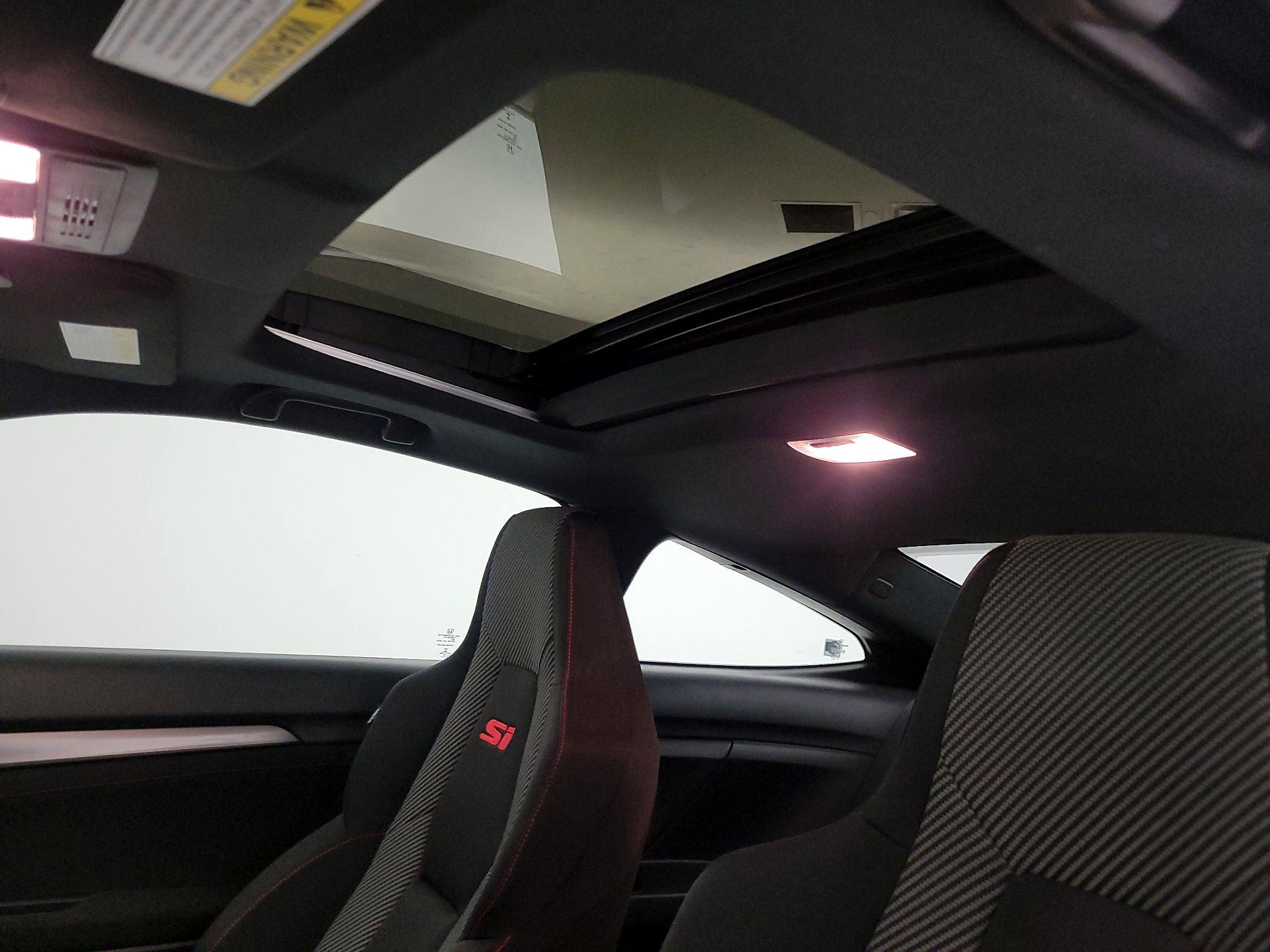 Thumbnail: 2018 Honda Civic - 19