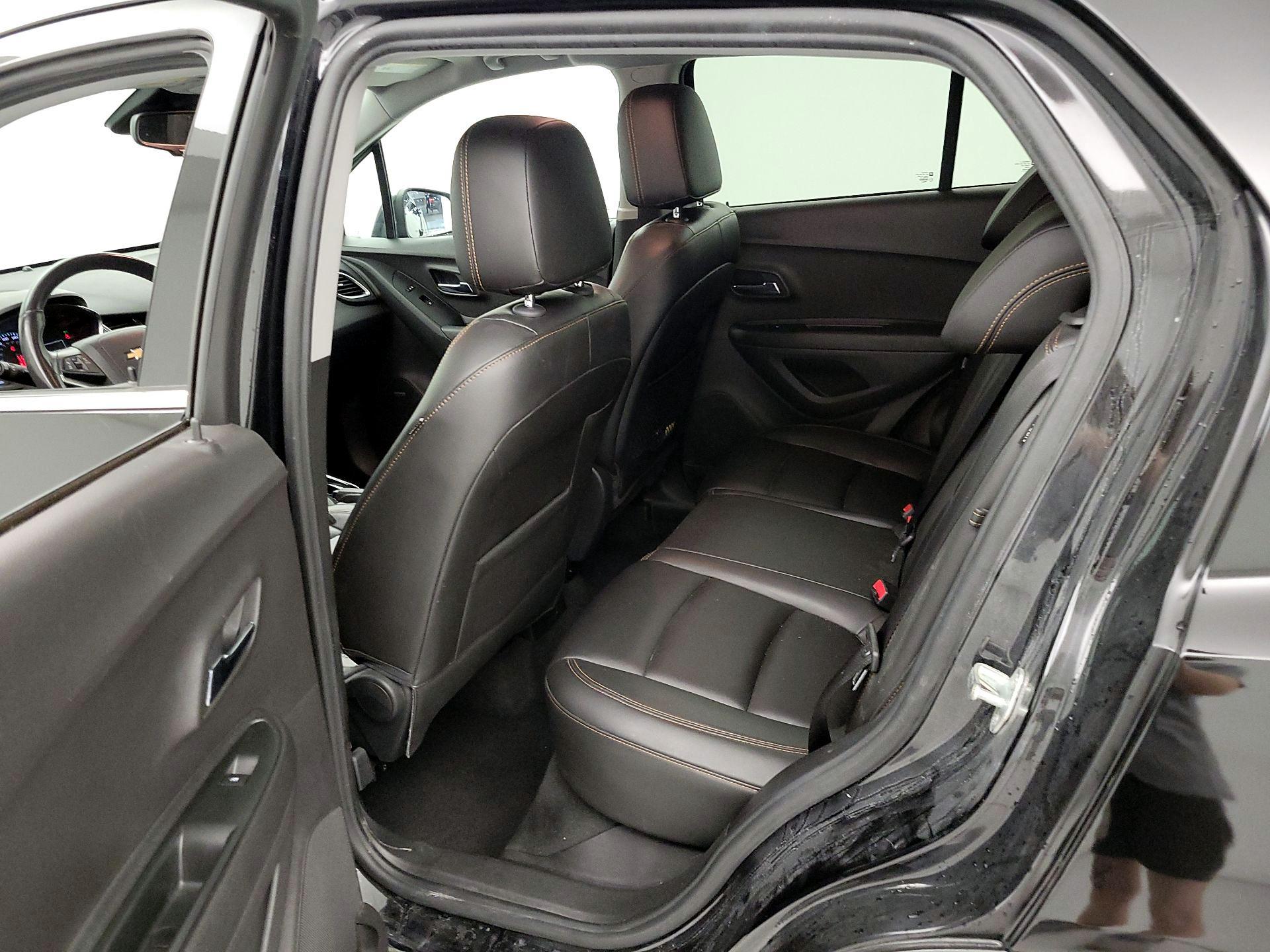 Thumbnail: 2017 Chevrolet Trax - 19