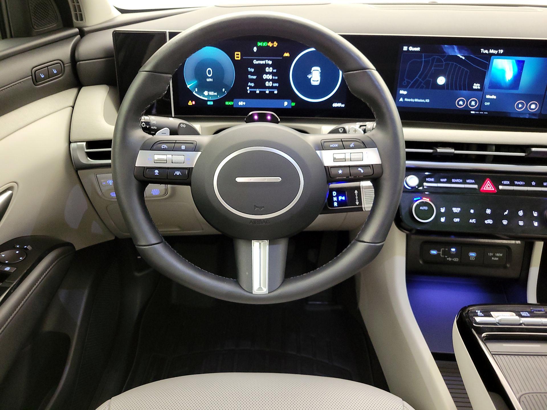 Thumbnail: 2025 Hyundai Tucson - 10