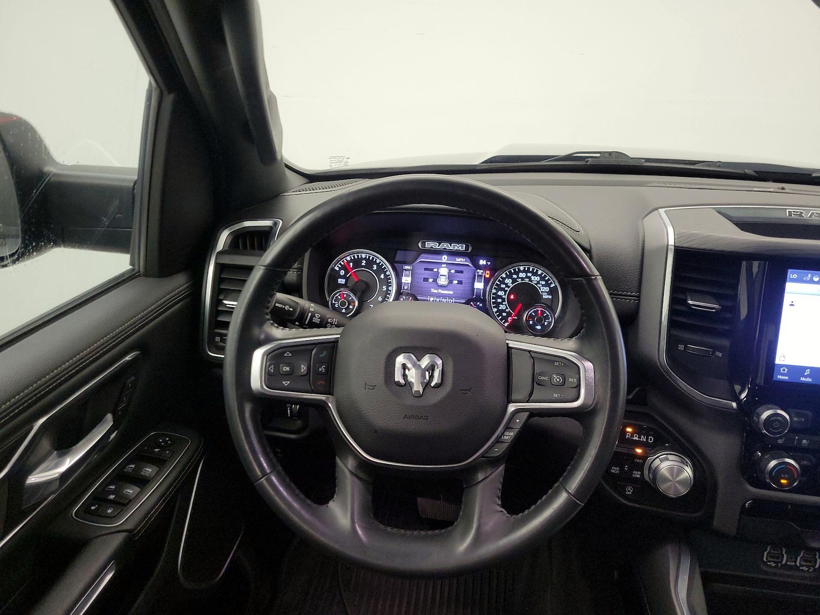 2023 RAM Ram 1500 Pickup Laramie - Photo 11