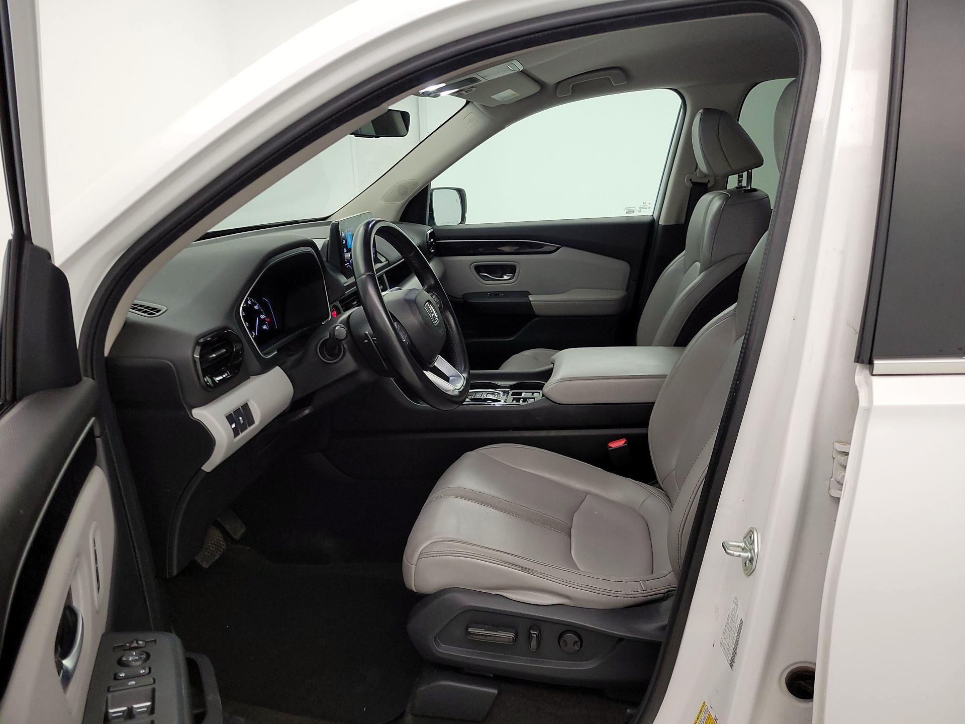 Thumbnail: 2024 Honda Pilot - 11