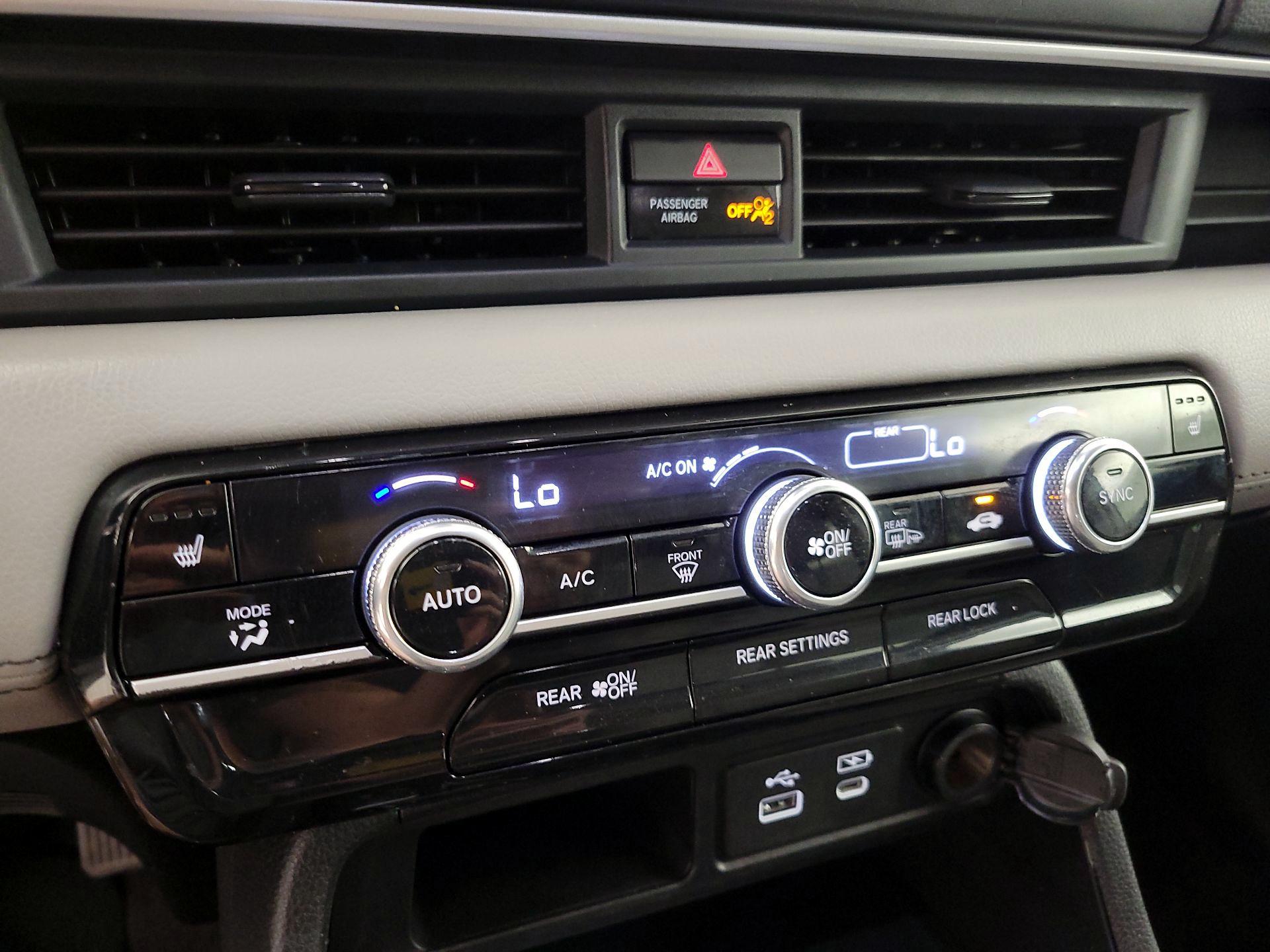 Thumbnail: 2024 Honda Pilot - 16