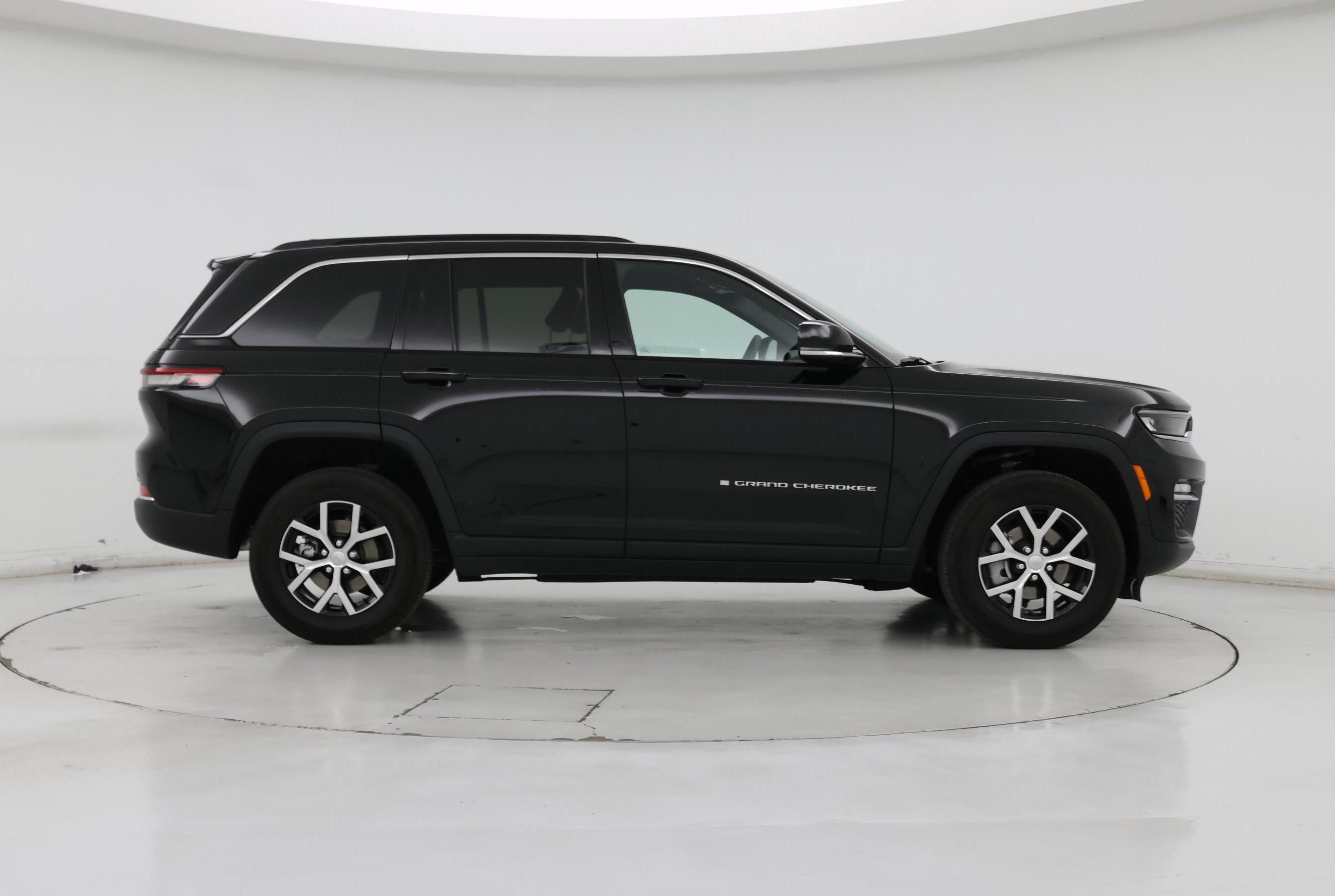 Thumbnail: 2025 Jeep Grand Cherokee - 7